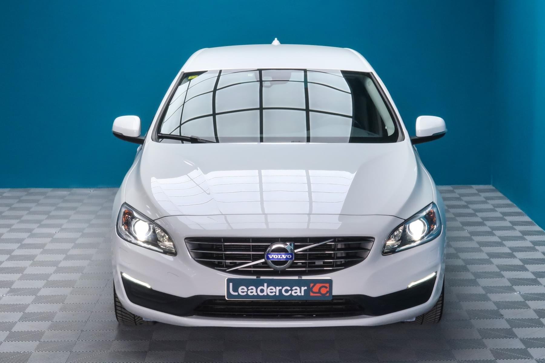 VOLVO V60 D3 MOMENTUM 150CV 3 