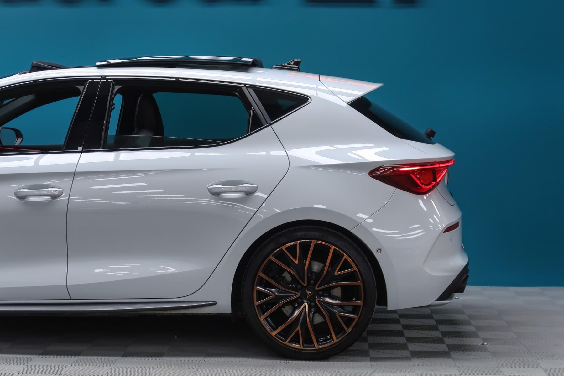 CUPRA LEÓN 2.0 TSI 300CV DSG 15