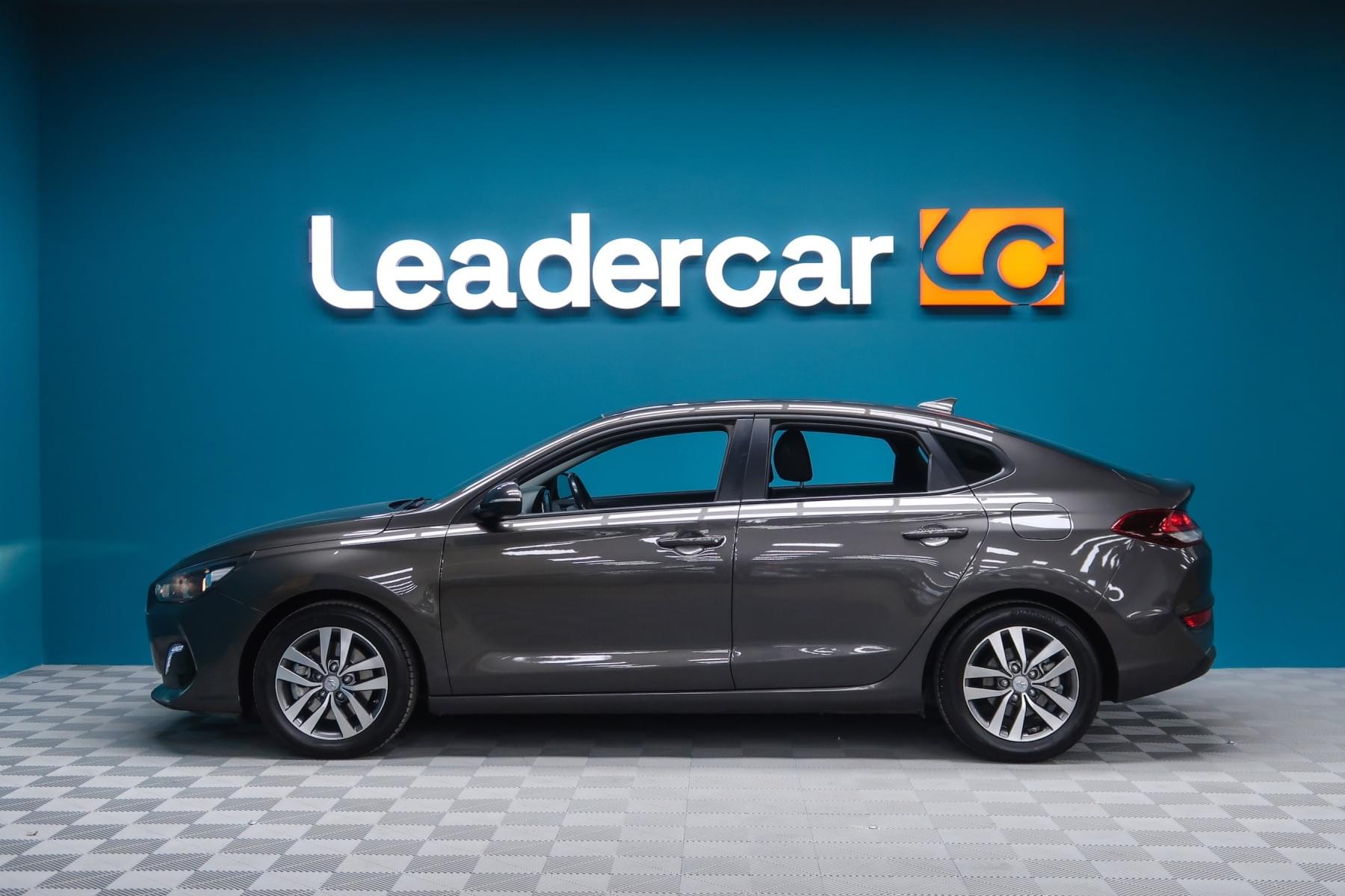 HYUNDAI I30 1.0 TGDI LINK FASTBACK 120CV 11