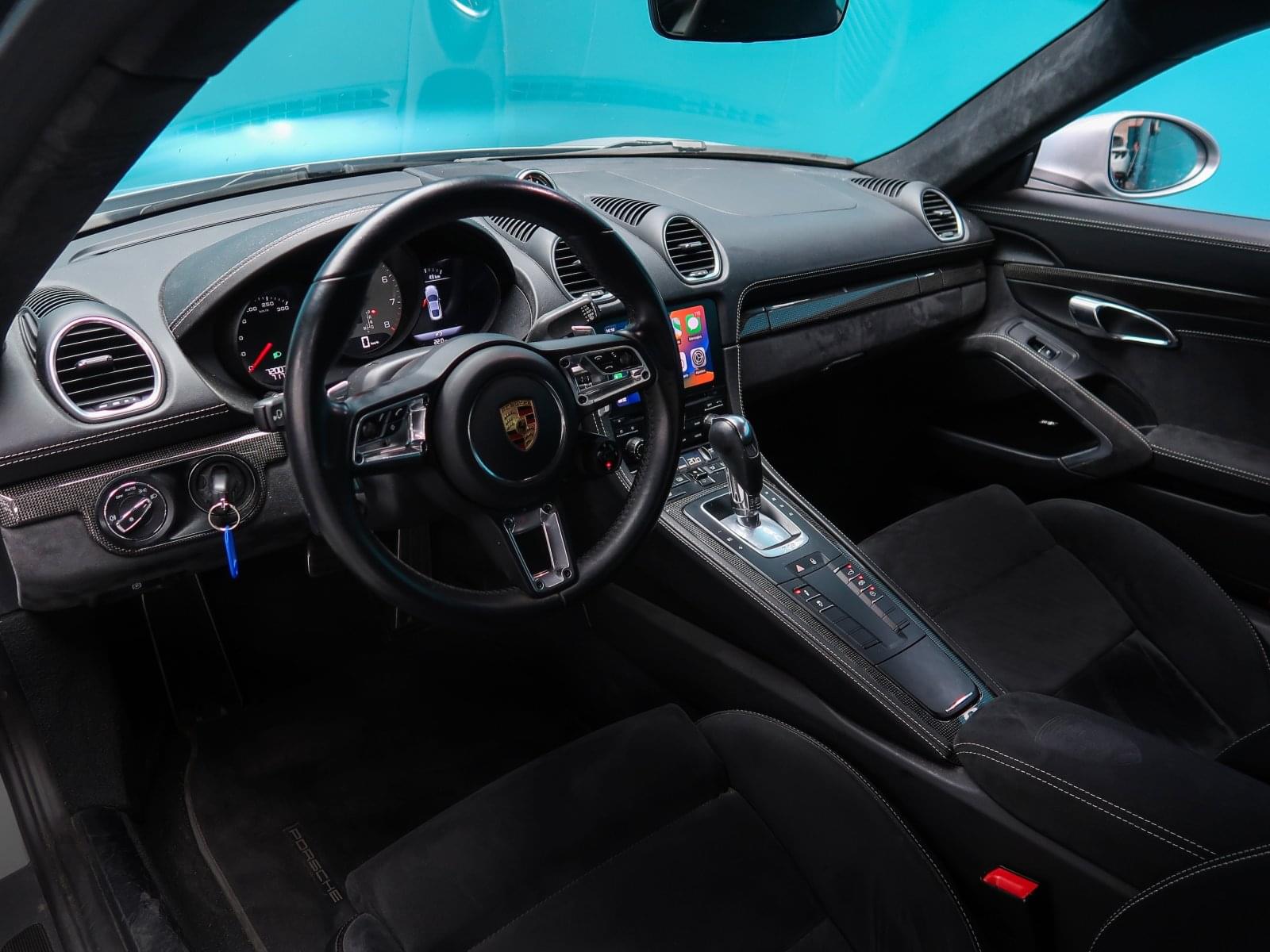 PORSCHE 718 CAYMAN GTS 366CV 13