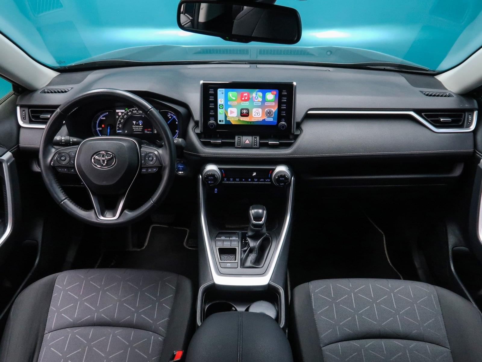 TOYOTA RAV4 BUSINESS 17 