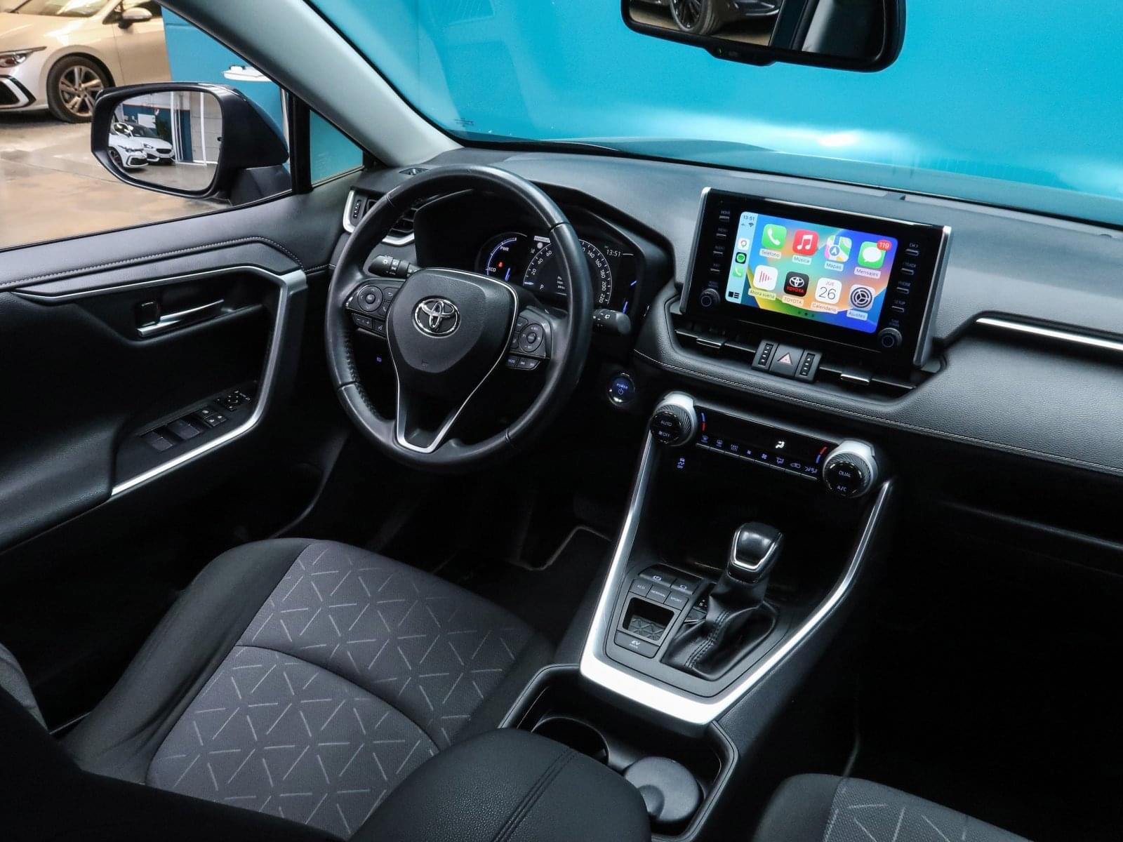 TOYOTA RAV4 BUSINESS 28 