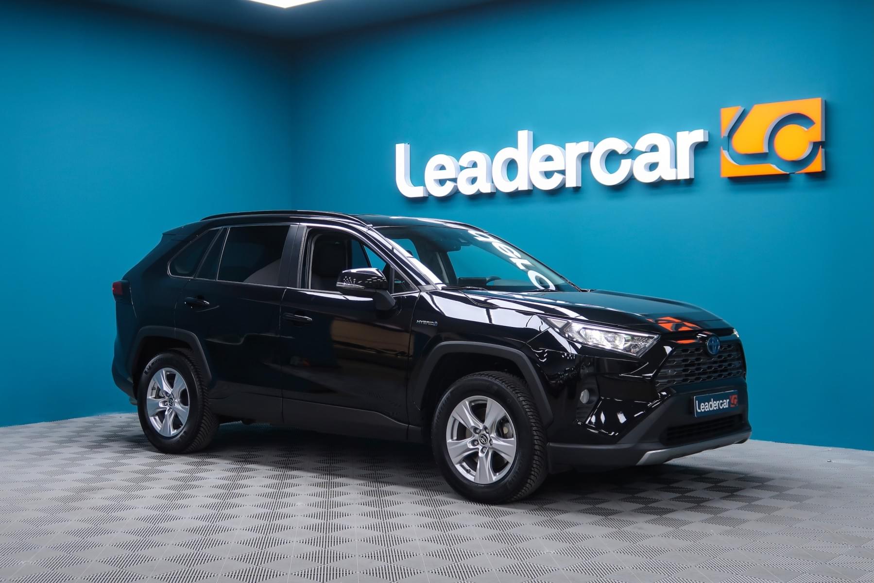 TOYOTA RAV4 BUSINESS 7 