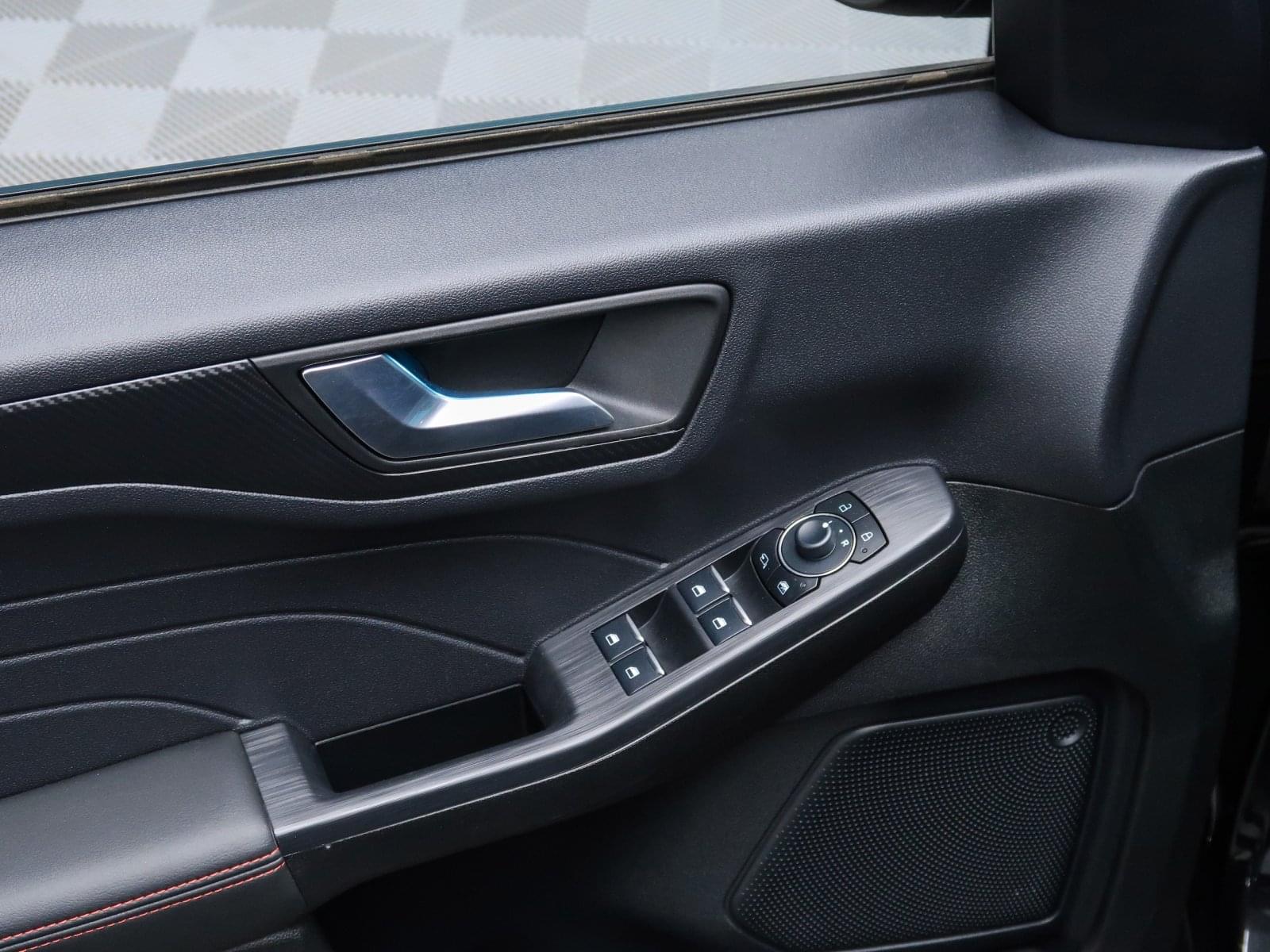 FORD KUGA ST-LINE 2.5 DURATEC FHEV 180CV  AUTO 29 