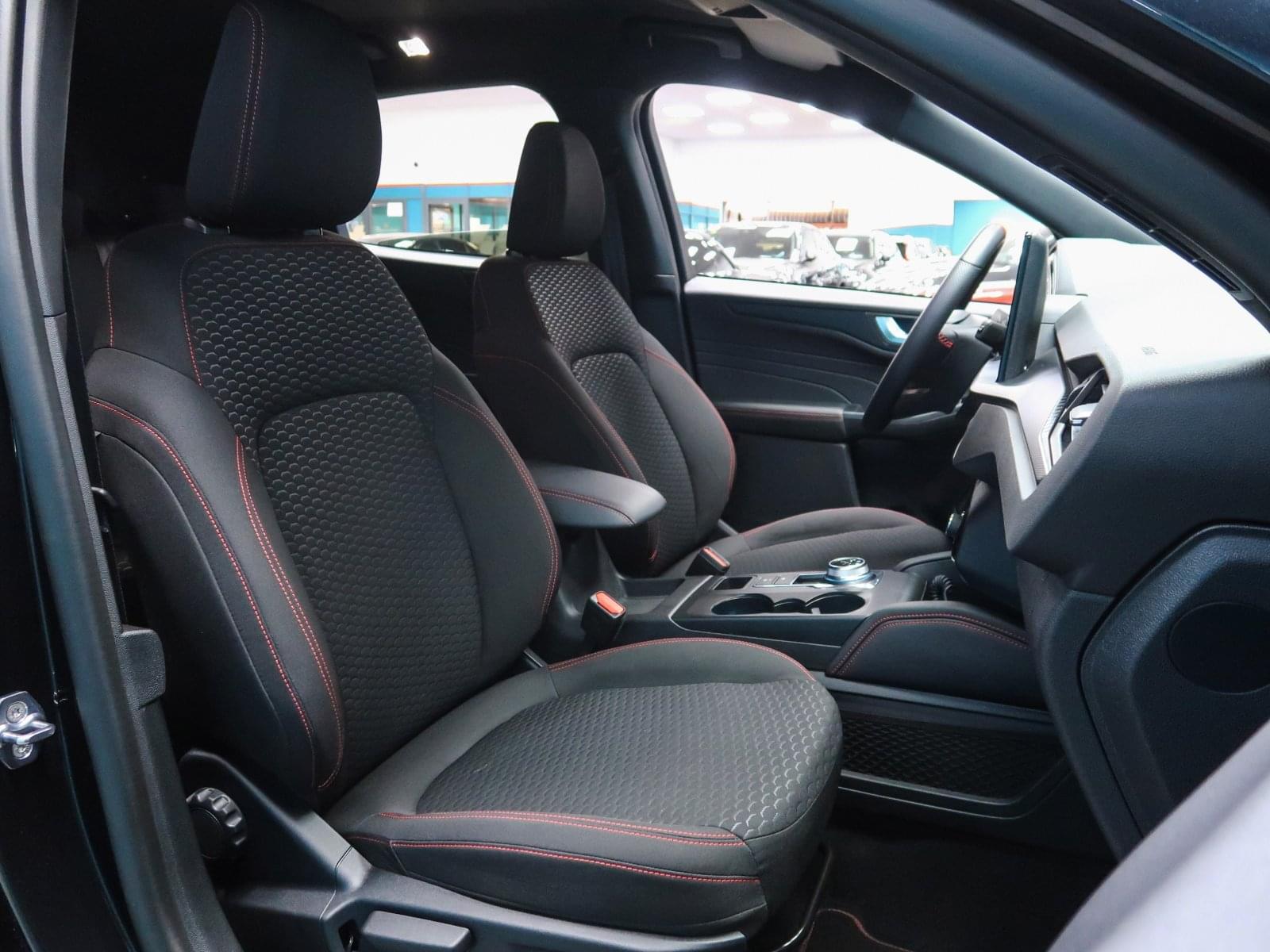 FORD KUGA ST-LINE 2.5 DURATEC FHEV 180CV  AUTO 26 