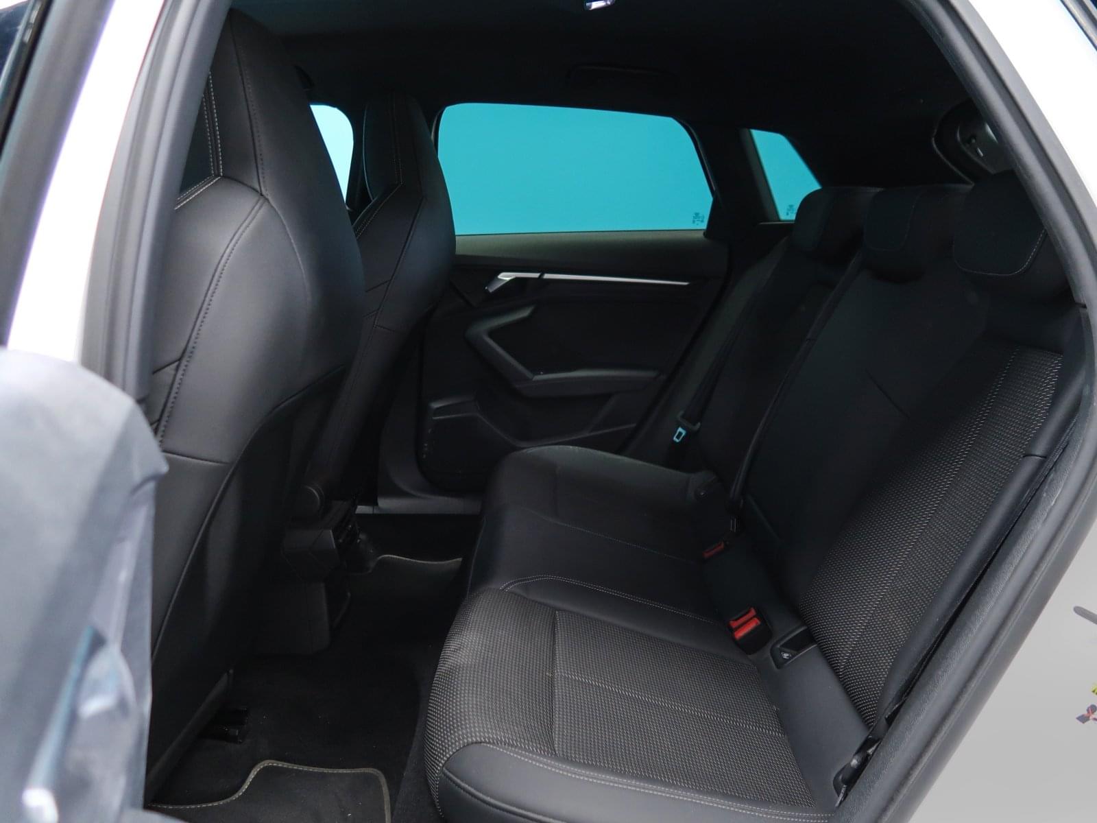 AUDI A3 SPORTBACK S LINE 40 TFSI E 204CV 22 