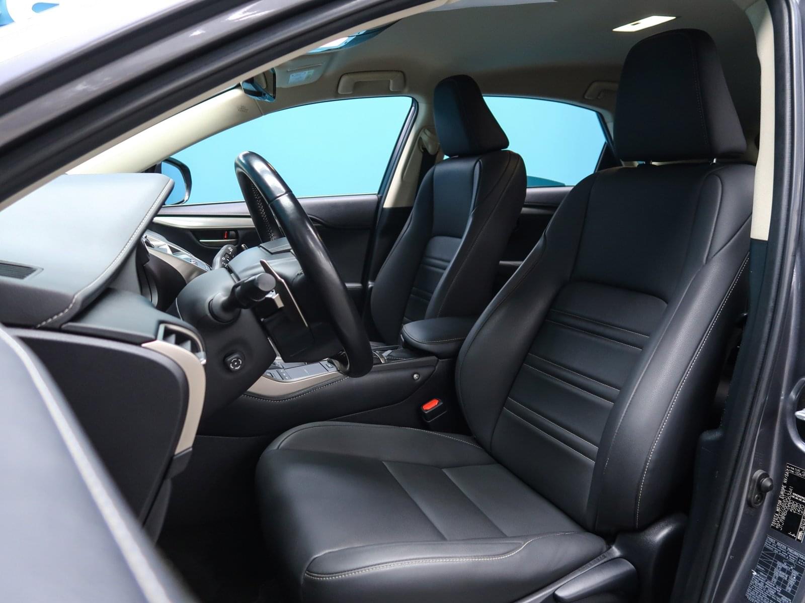 LEXUS NX 300H BUSINESS PLUS 197CV 19 