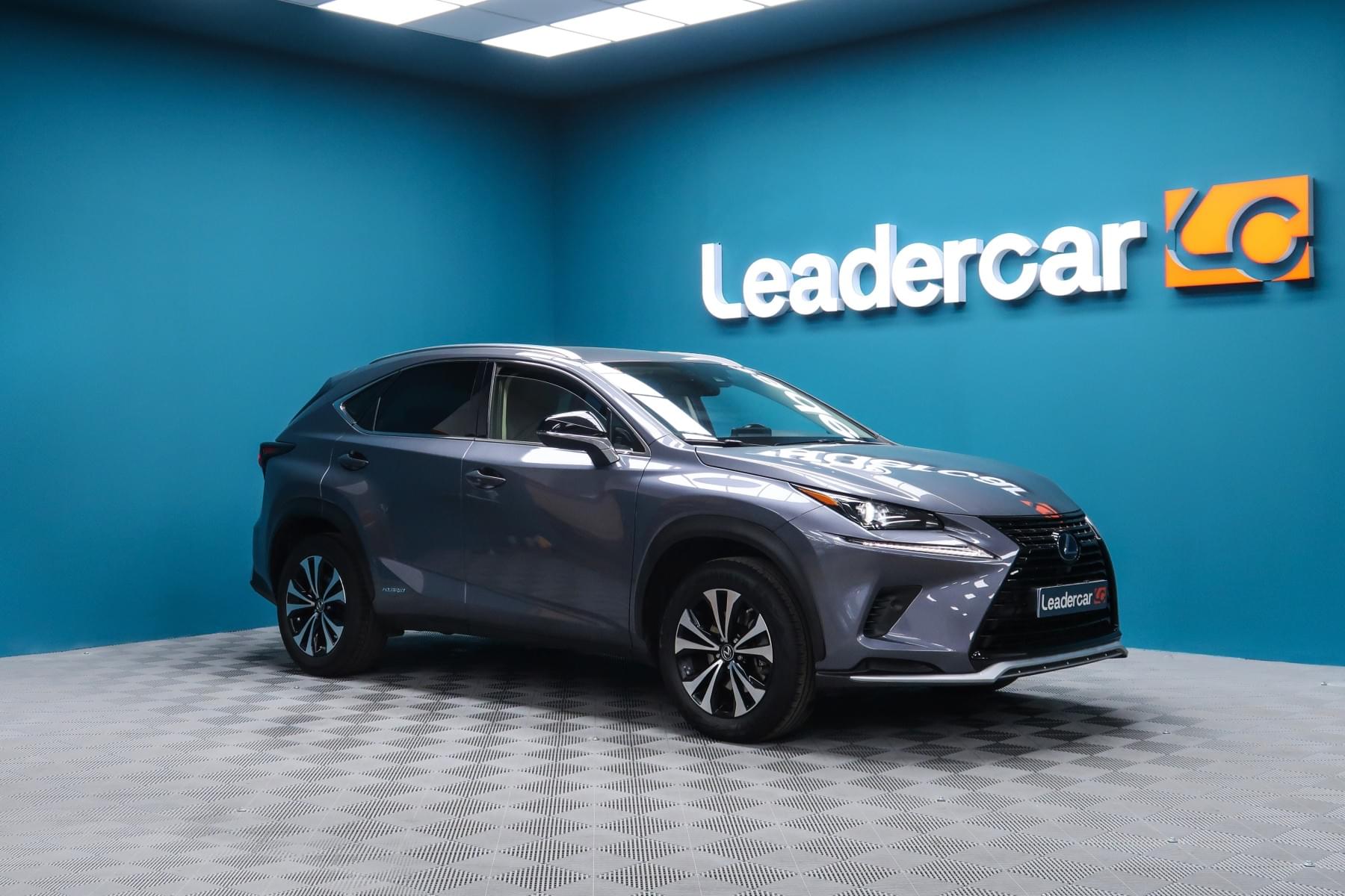 LEXUS NX 300H BUSINESS PLUS 197CV 8 
