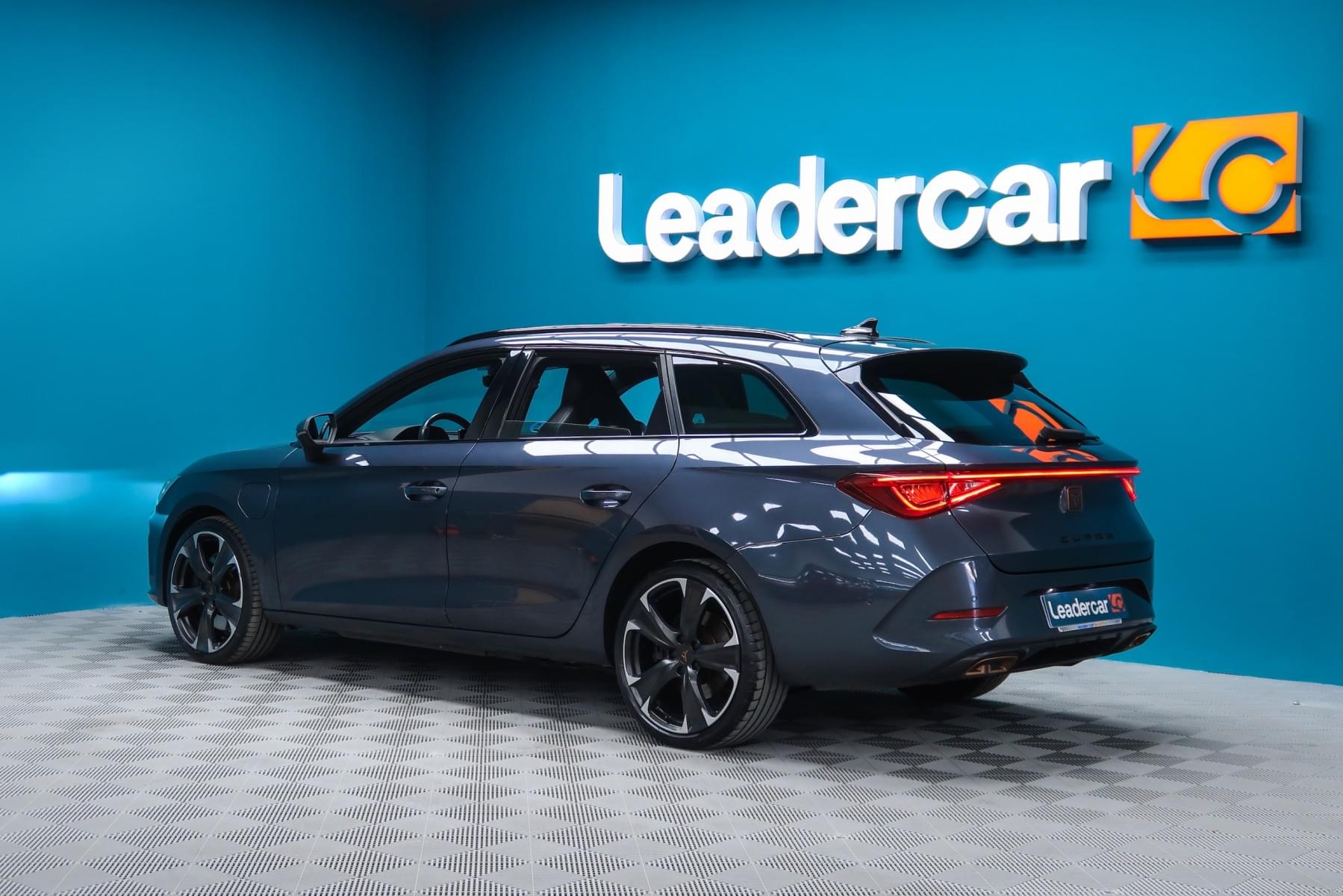 CUPRA LEÓN SP 1.4 E-HYBRID 245 CV 12