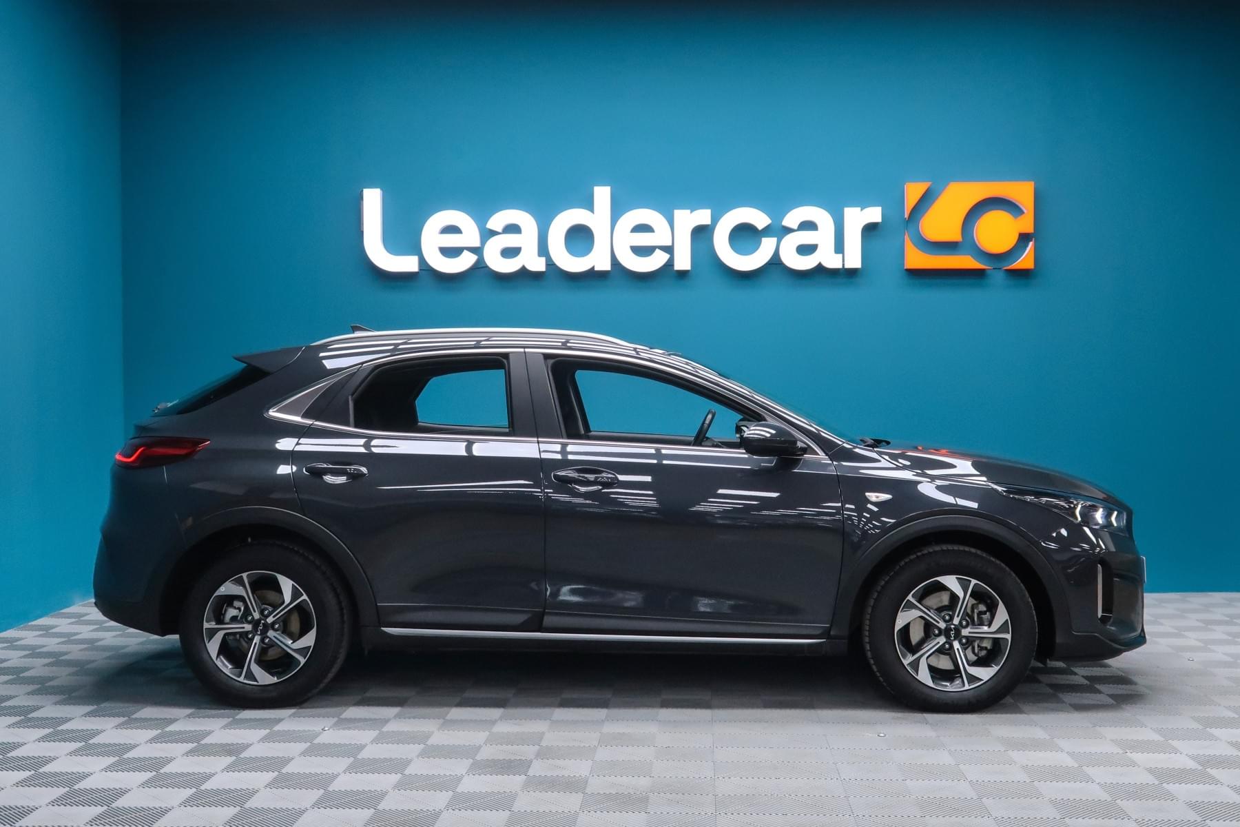 KIA XCEED 1.0 TGDI DRIVE 101CV 3 