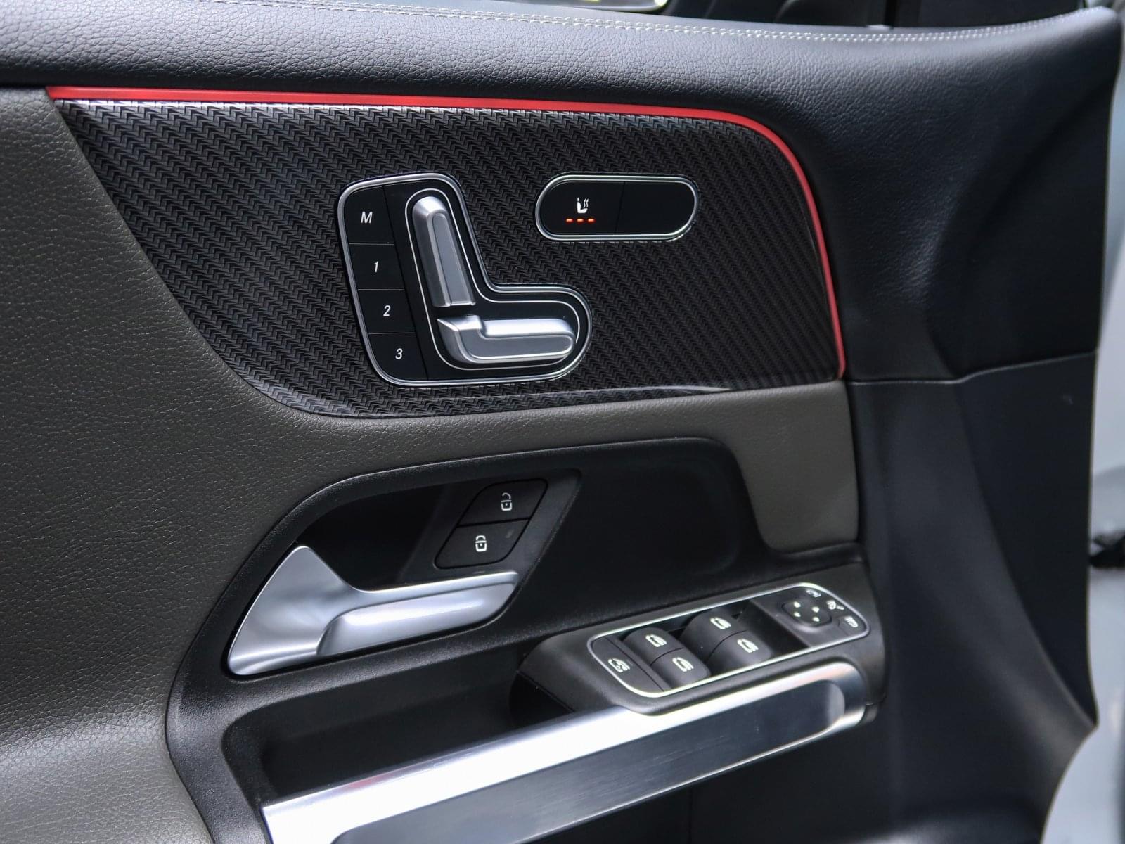 MERCEDES-BENZ GLB 200 D 4MATIC DCT 150CV PACK AMG 23