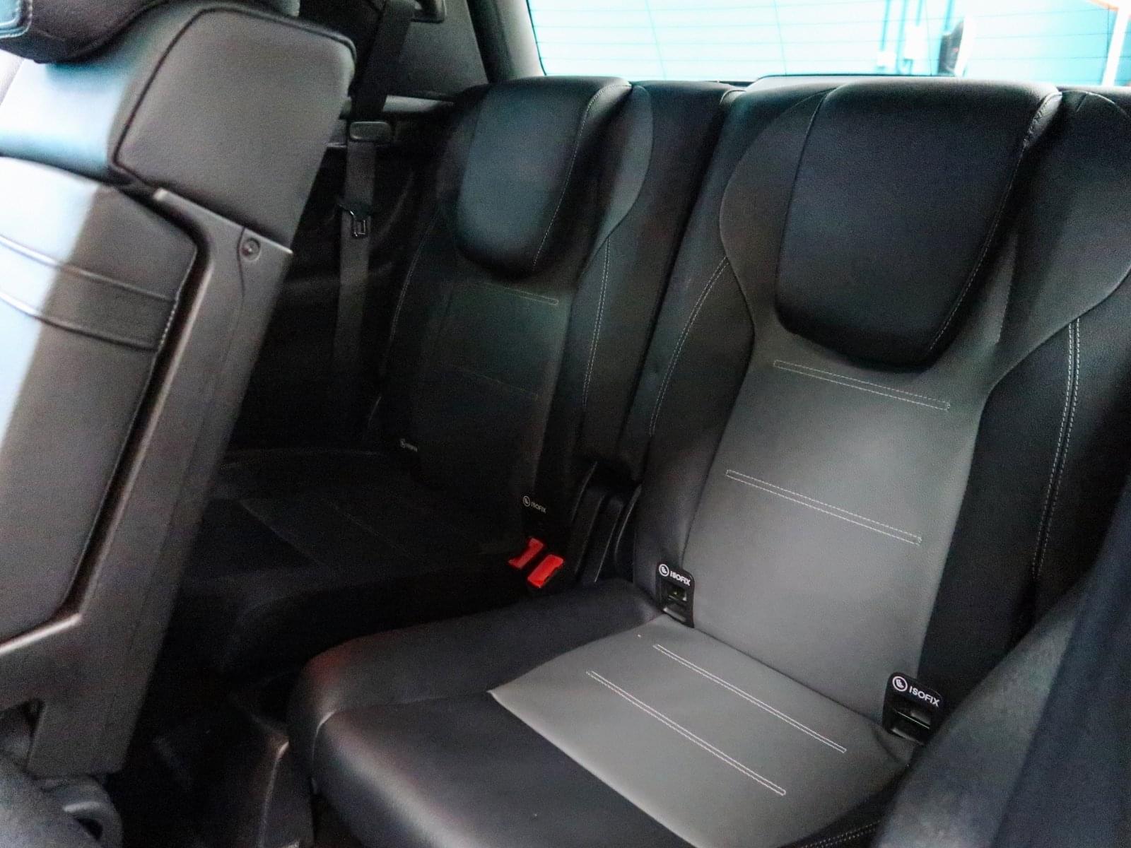 MERCEDES-BENZ GLB 200 D 4MATIC DCT 150CV PACK AMG 25