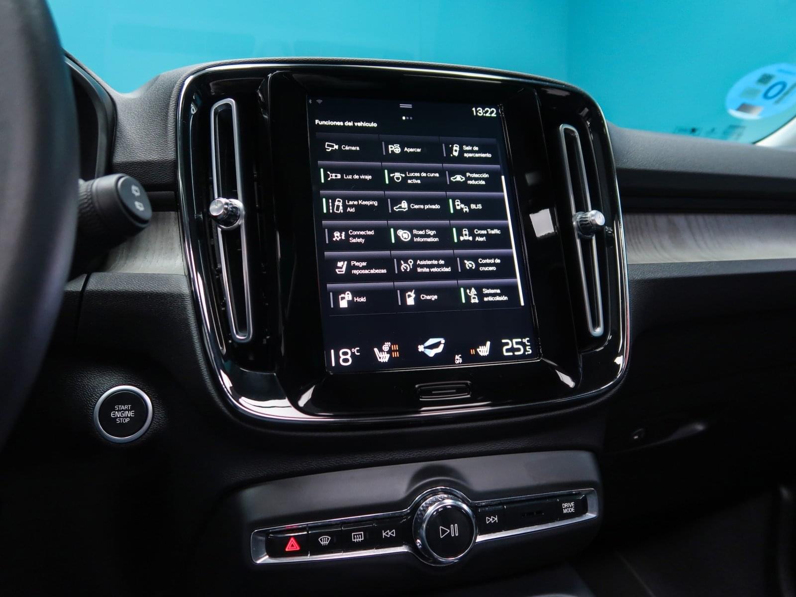 VOLVO XC40 1.5 T5 TWIN RECHARGE INSCRIPTION 262CV 46