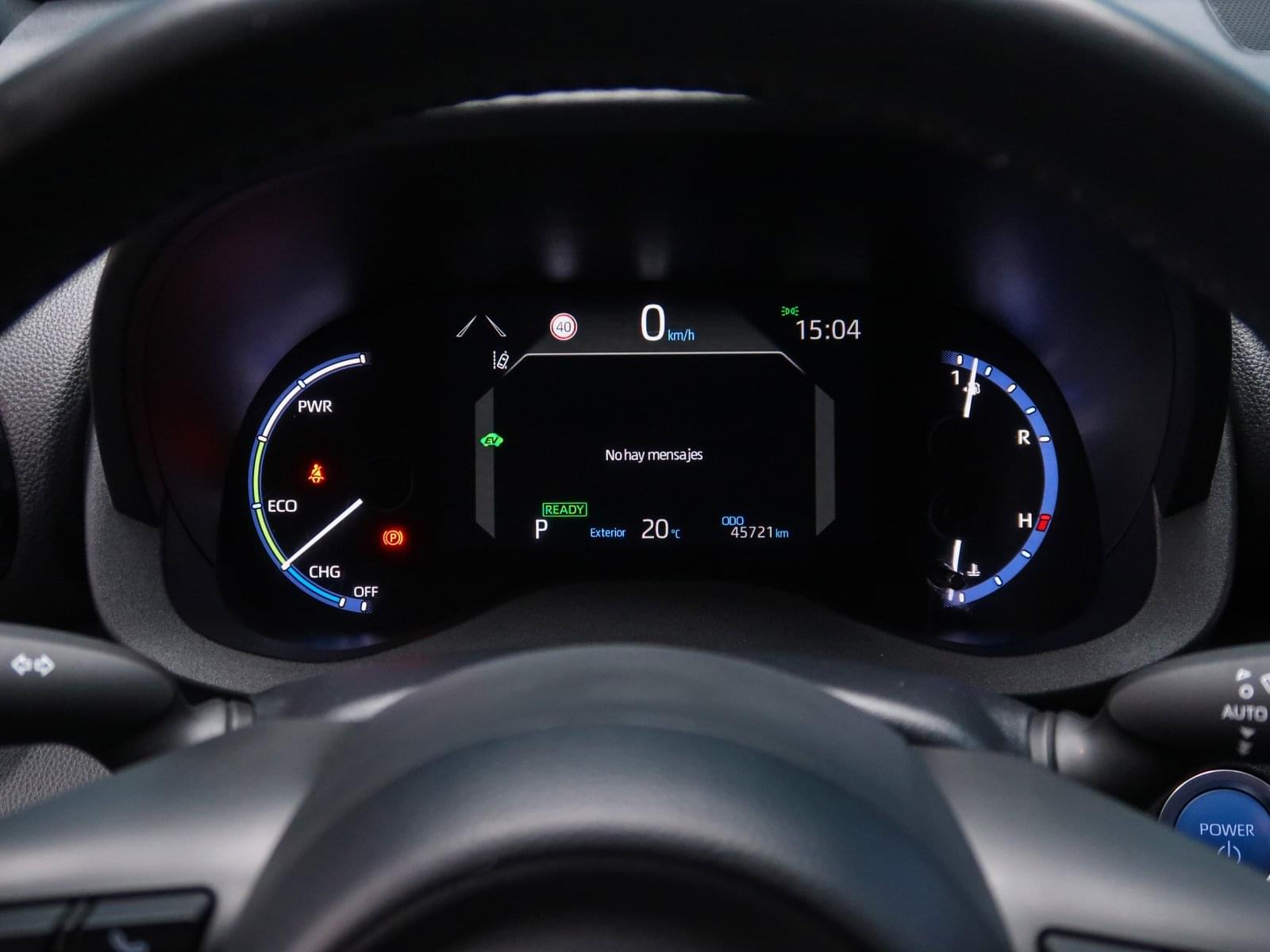 TOYOTA YARIS YARIS CROSS ADVENTURE 1.5 120H 116CV 33 