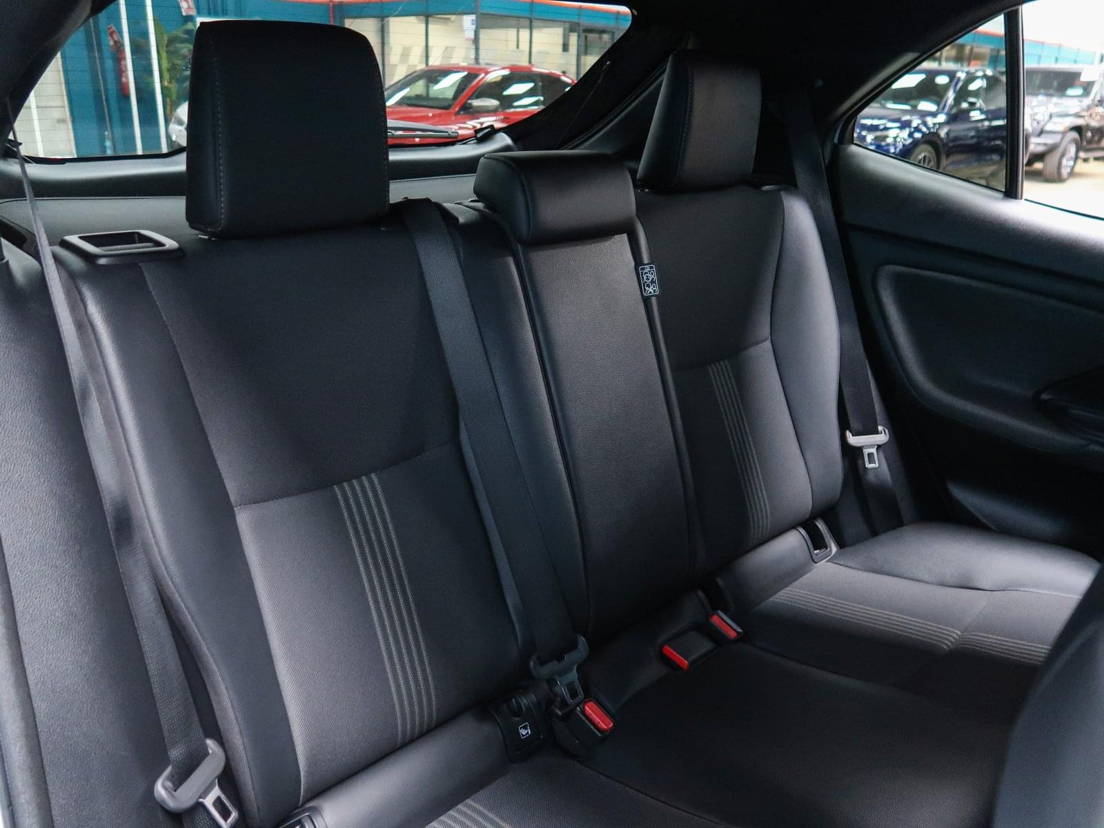 TOYOTA YARIS YARIS CROSS ADVENTURE 1.5 120H 116CV 26 