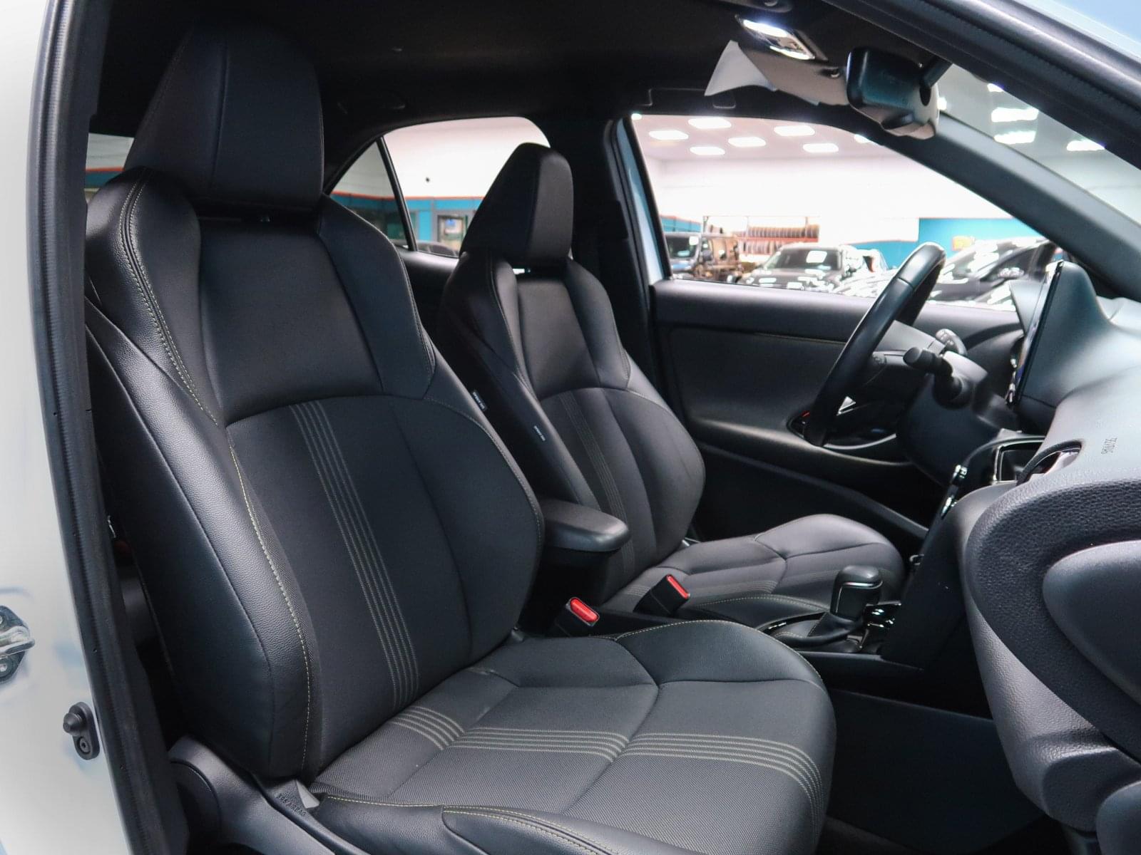 TOYOTA YARIS YARIS CROSS ADVENTURE 1.5 120H 116CV 28 