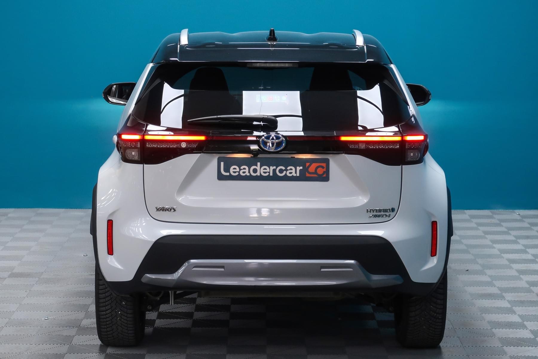 TOYOTA YARIS YARIS CROSS ADVENTURE 1.5 120H 116CV 15 