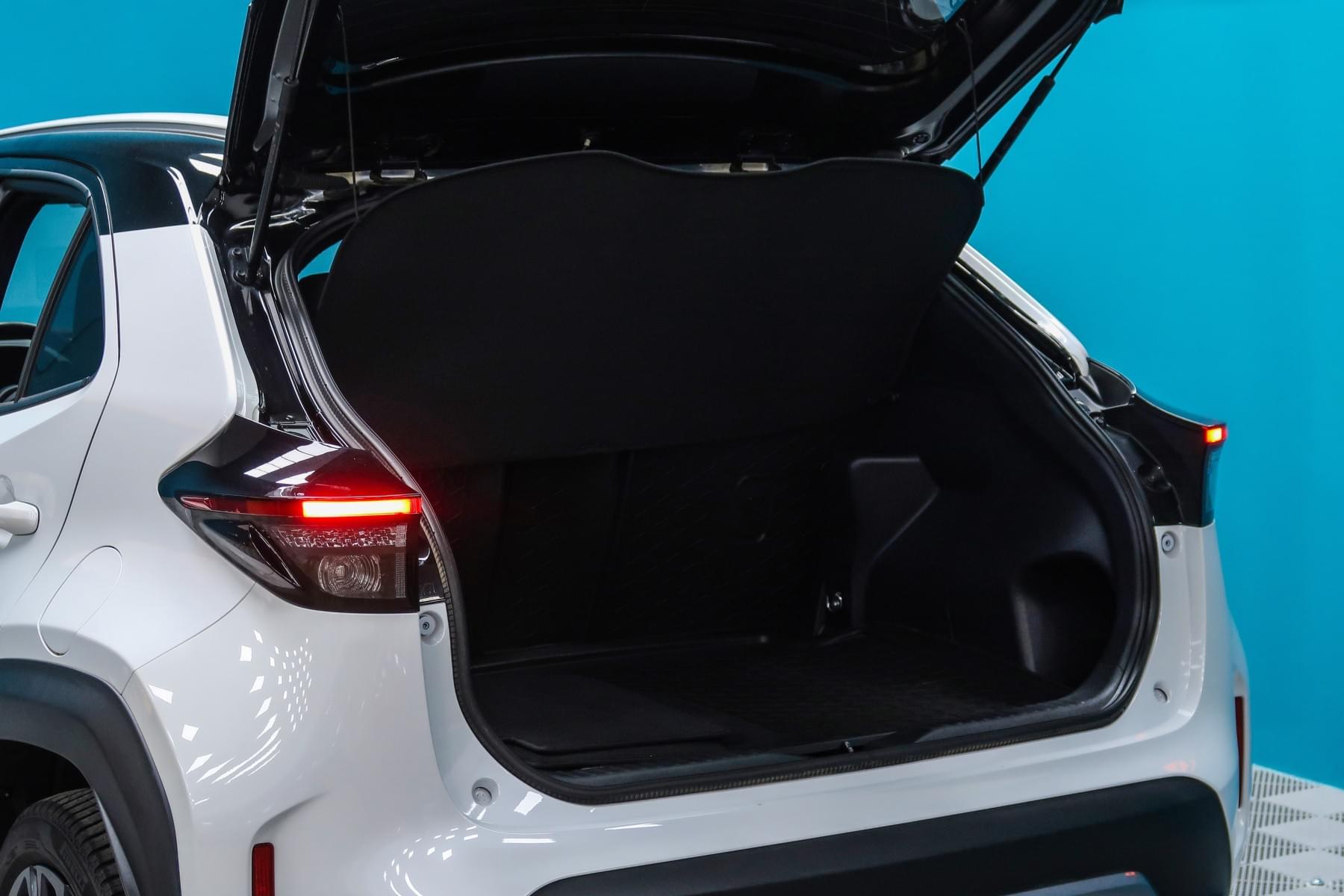 TOYOTA YARIS YARIS CROSS ADVENTURE 1.5 120H 116CV 18 