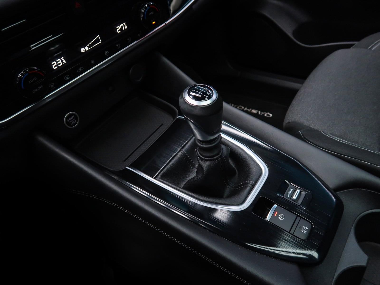 NISSAN QASHQAI DIG-T 140CV MHEV 4X2 PREMIERE EDITION 41 