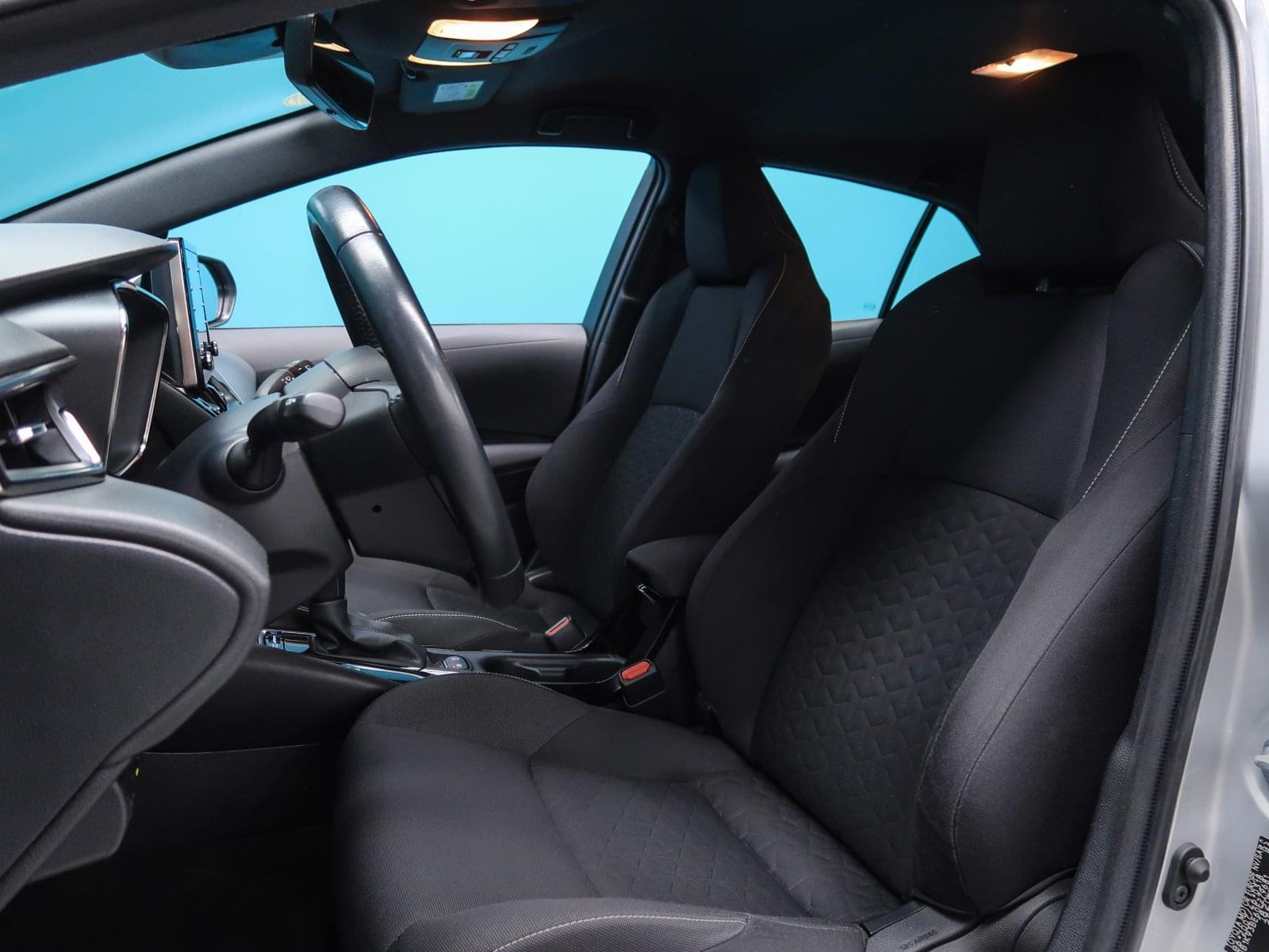 TOYOTA COROLLA 1.8 125H ACTIVE TECH E-CVT 122CV 17 