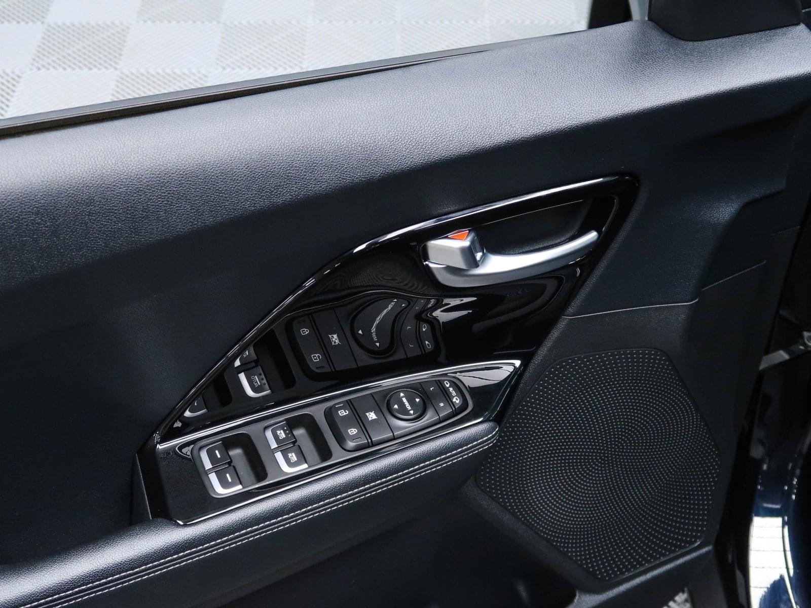 KIA NIRO CROSSOVER 1.6 GDI HEV 141CV DRIVE 29 