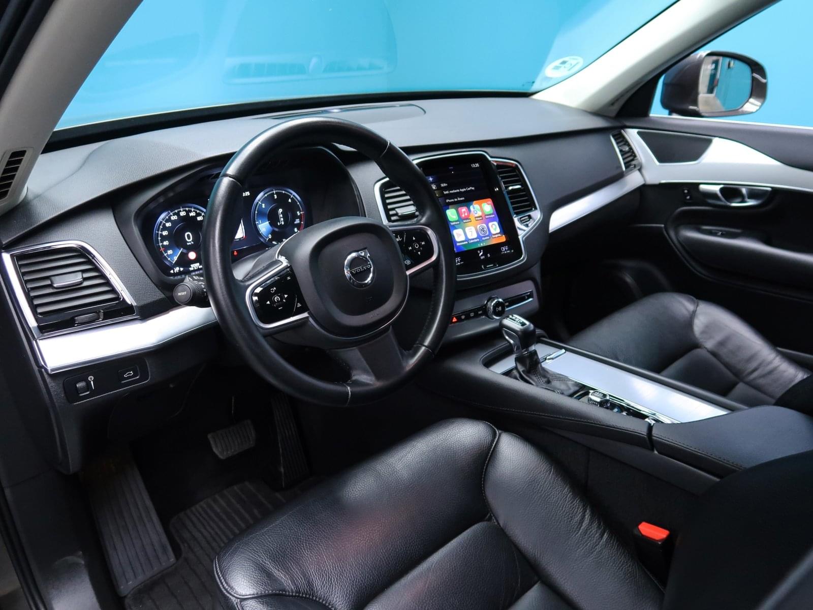 VOLVO XC90 2.0 D5 AWD MOMENTUM AUTO 235CV 23 