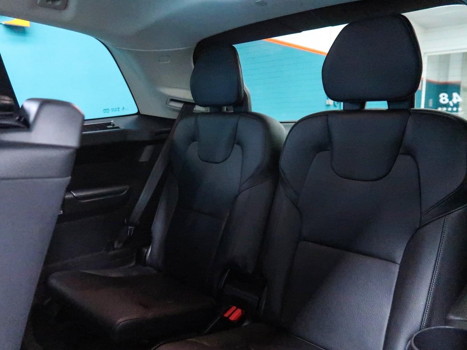 VOLVO XC90 2.0 D5 AWD MOMENTUM AUTO 235CV 25 