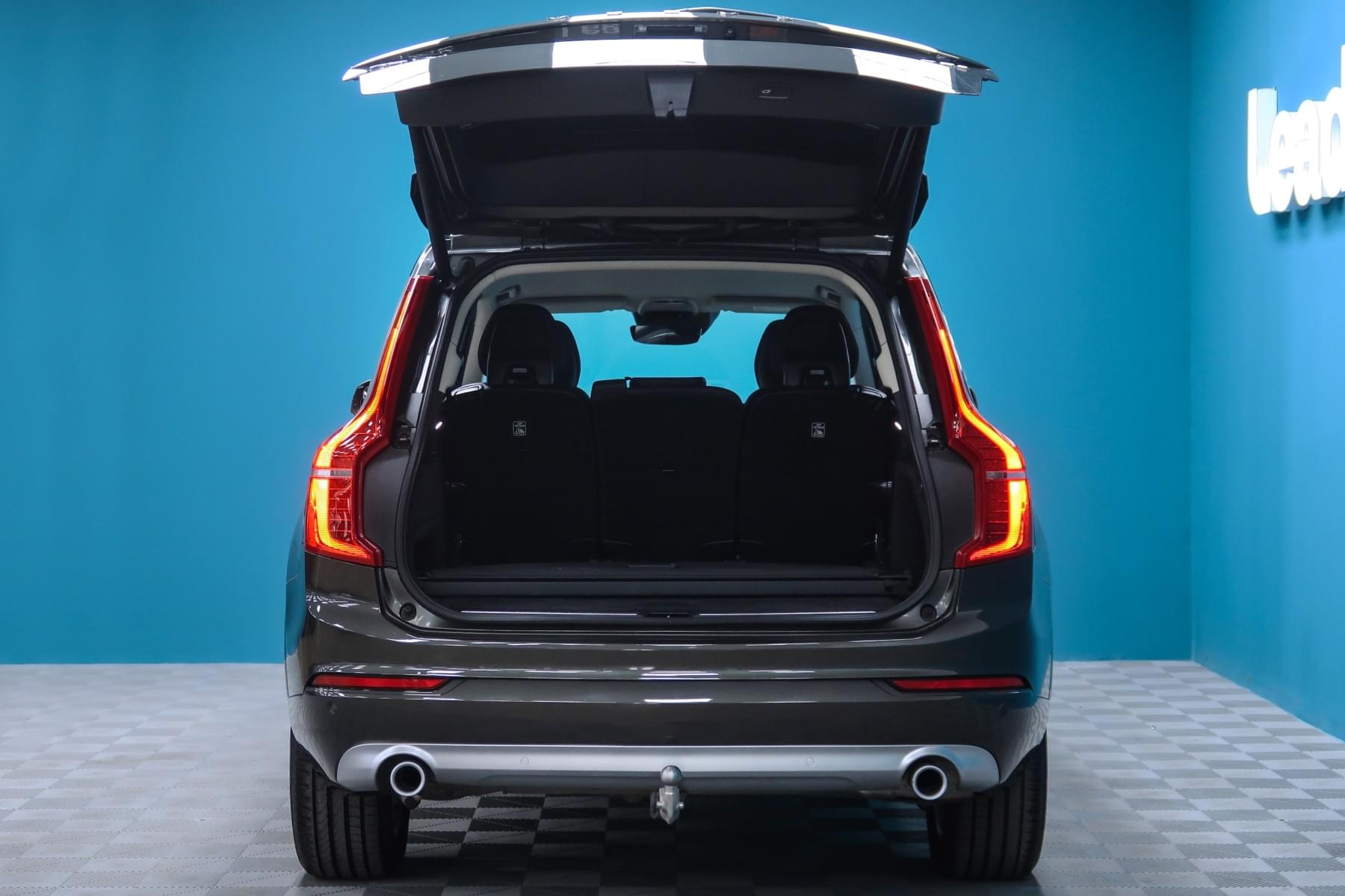 VOLVO XC90 2.0 D5 AWD MOMENTUM AUTO 235CV 16 