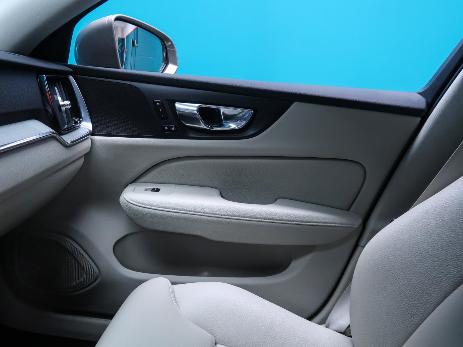 VOLVO V60 CROSS COUNTRY 2.0 B4 D AWD CROSS COUNTRY 197CV 38 