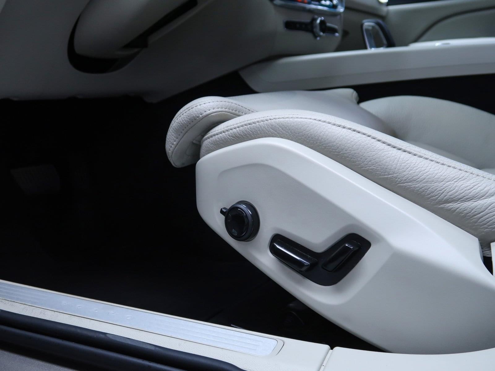 VOLVO V60 CROSS COUNTRY 2.0 B4 D AWD CROSS COUNTRY 197CV 26 