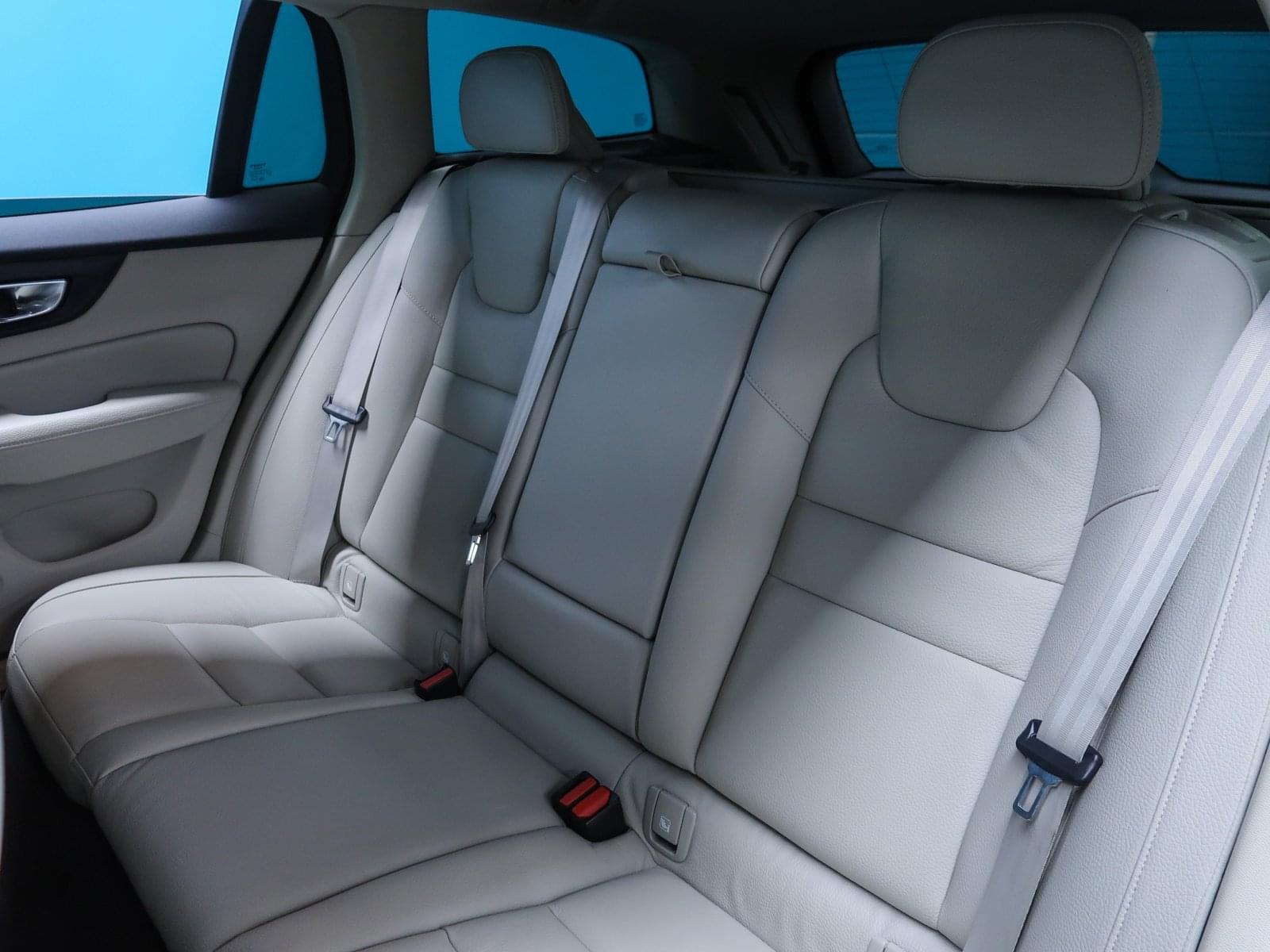 VOLVO V60 CROSS COUNTRY 2.0 B4 D AWD CROSS COUNTRY 197CV 23 