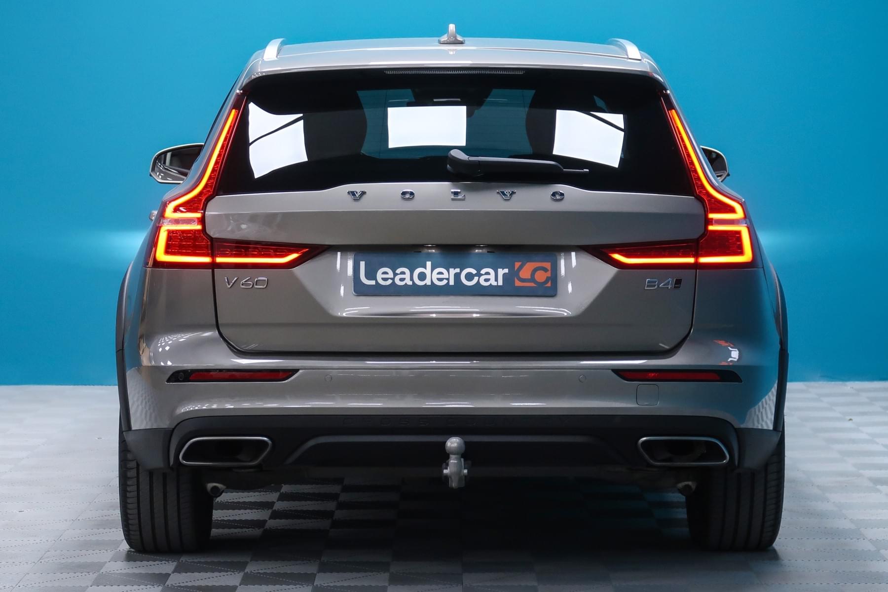 VOLVO V60 CROSS COUNTRY 2.0 B4 D AWD CROSS COUNTRY 197CV 14 