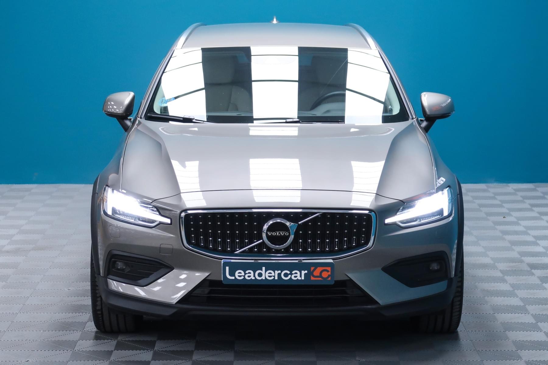 VOLVO V60 CROSS COUNTRY 2.0 B4 D AWD CROSS COUNTRY 197CV 7 