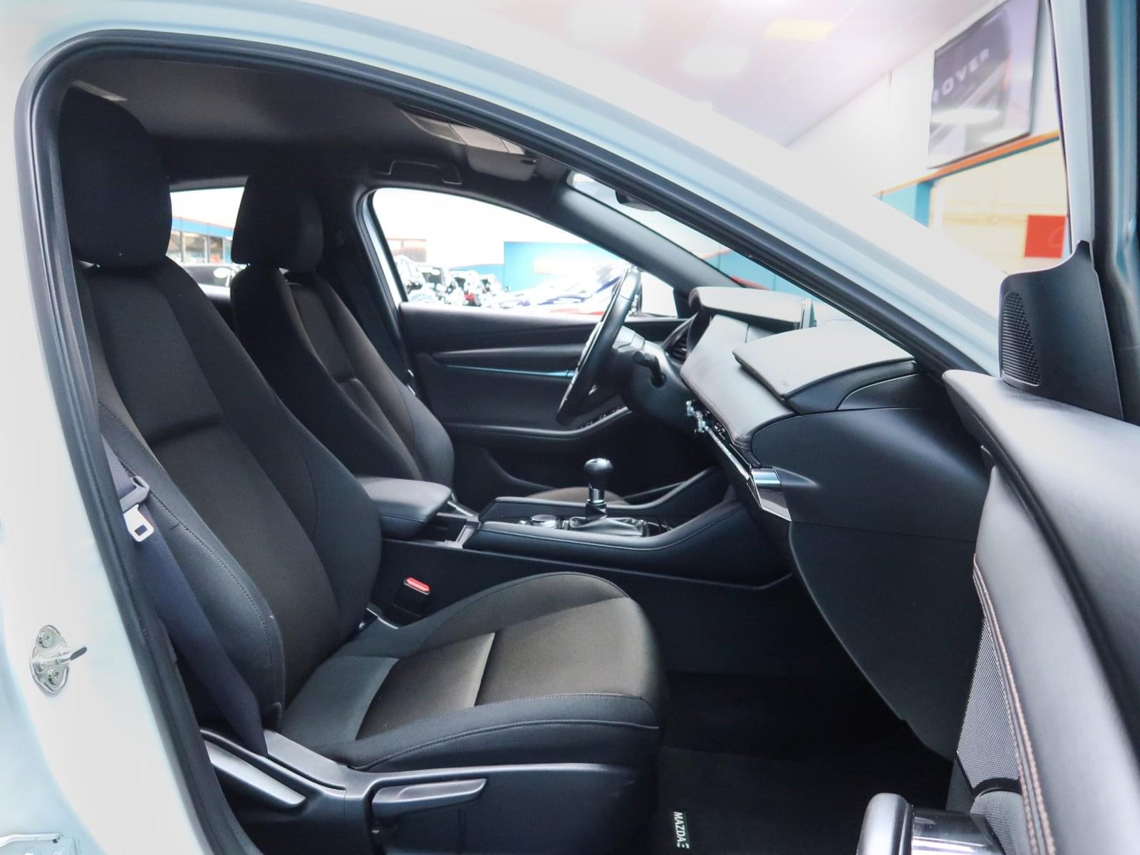 MAZDA MAZDA 3 e SKYACTIVE G 122CV ZENITH 25 