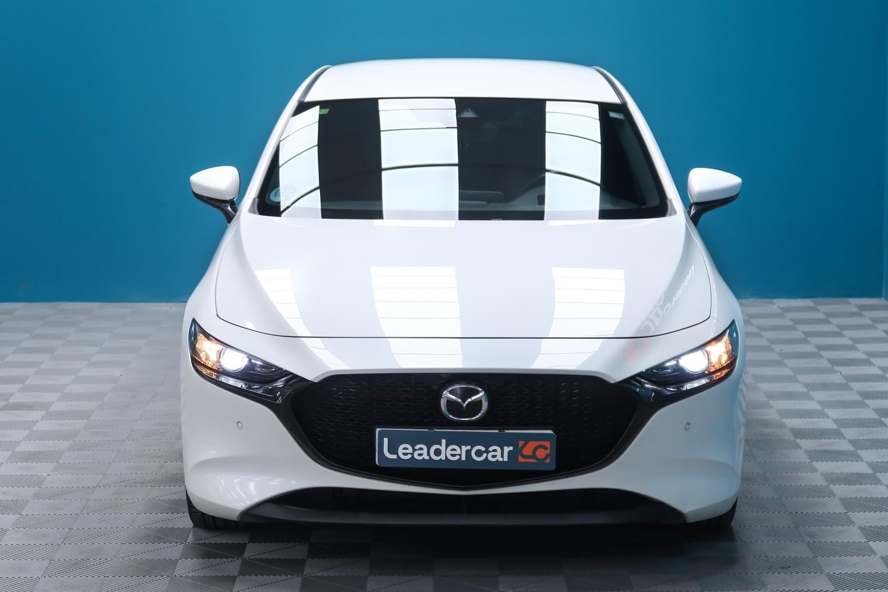MAZDA MAZDA 3 e SKYACTIVE G 122CV ZENITH 8 