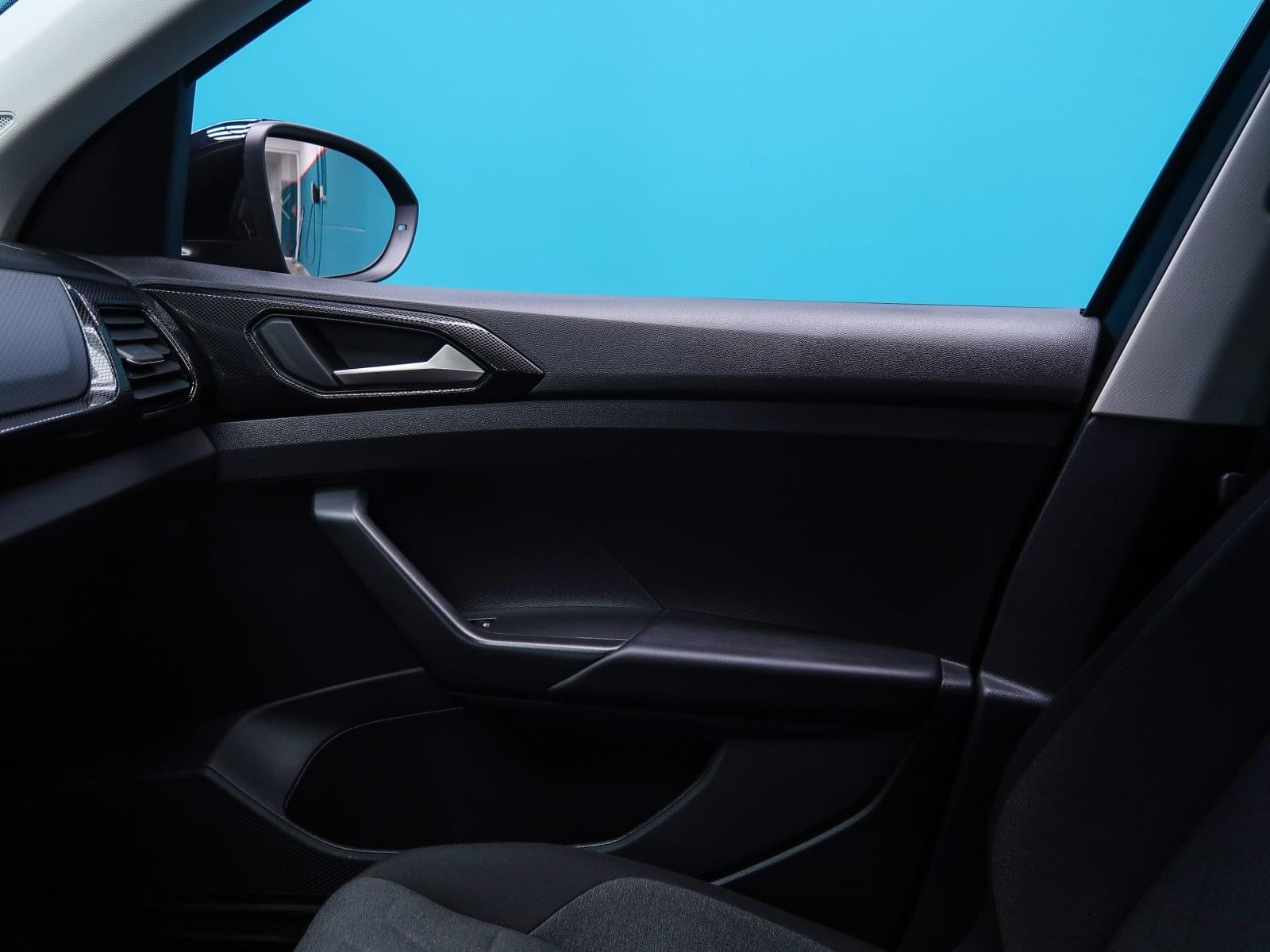 VOLKSWAGEN T-CROSS MáS 1.0 TSI 115CV 28 