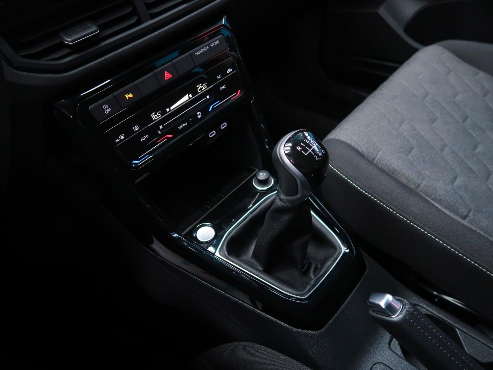 VOLKSWAGEN T-CROSS MáS 1.0 TSI 115CV 36 