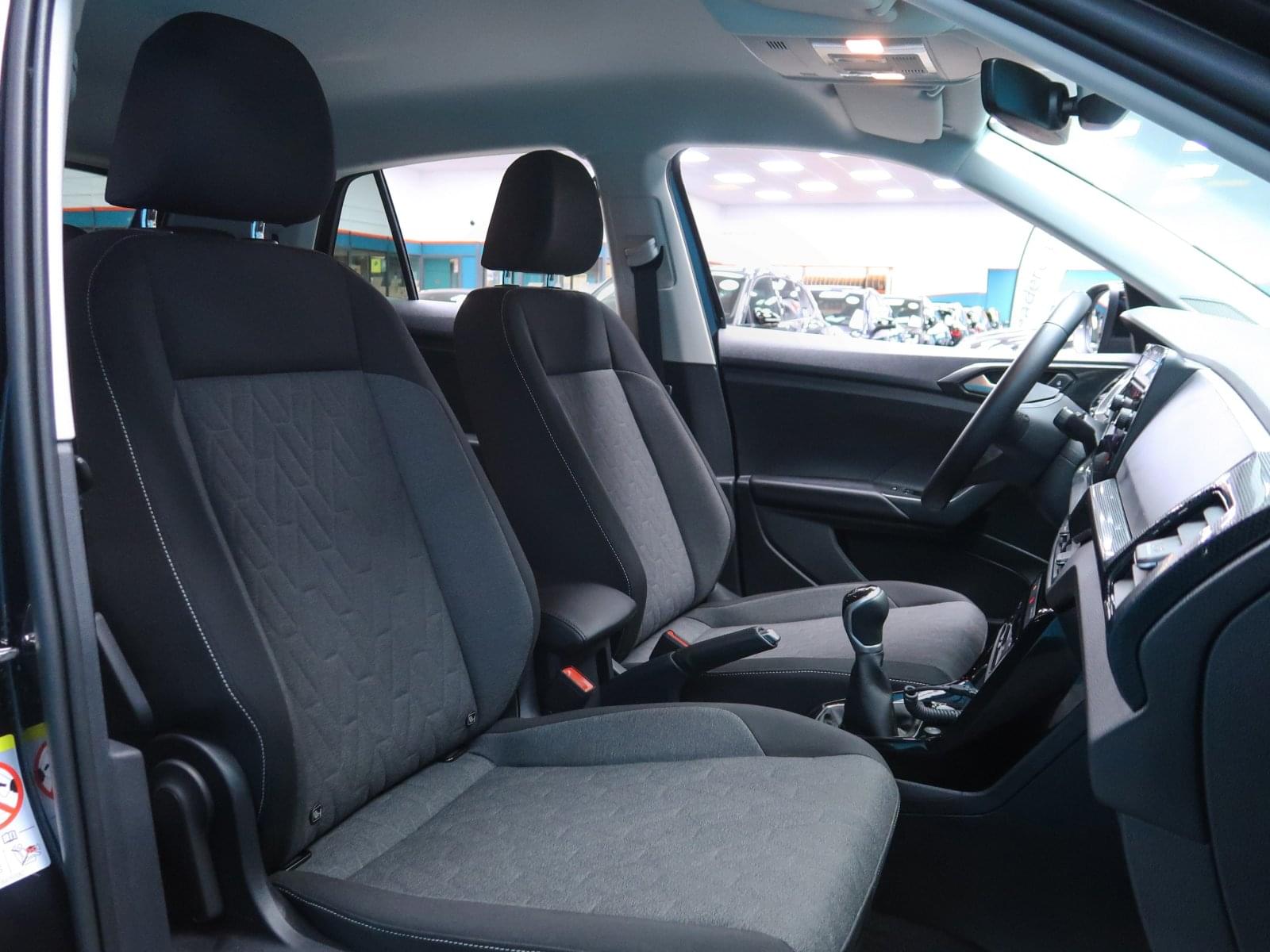 VOLKSWAGEN T-CROSS MáS 1.0 TSI 115CV 20 