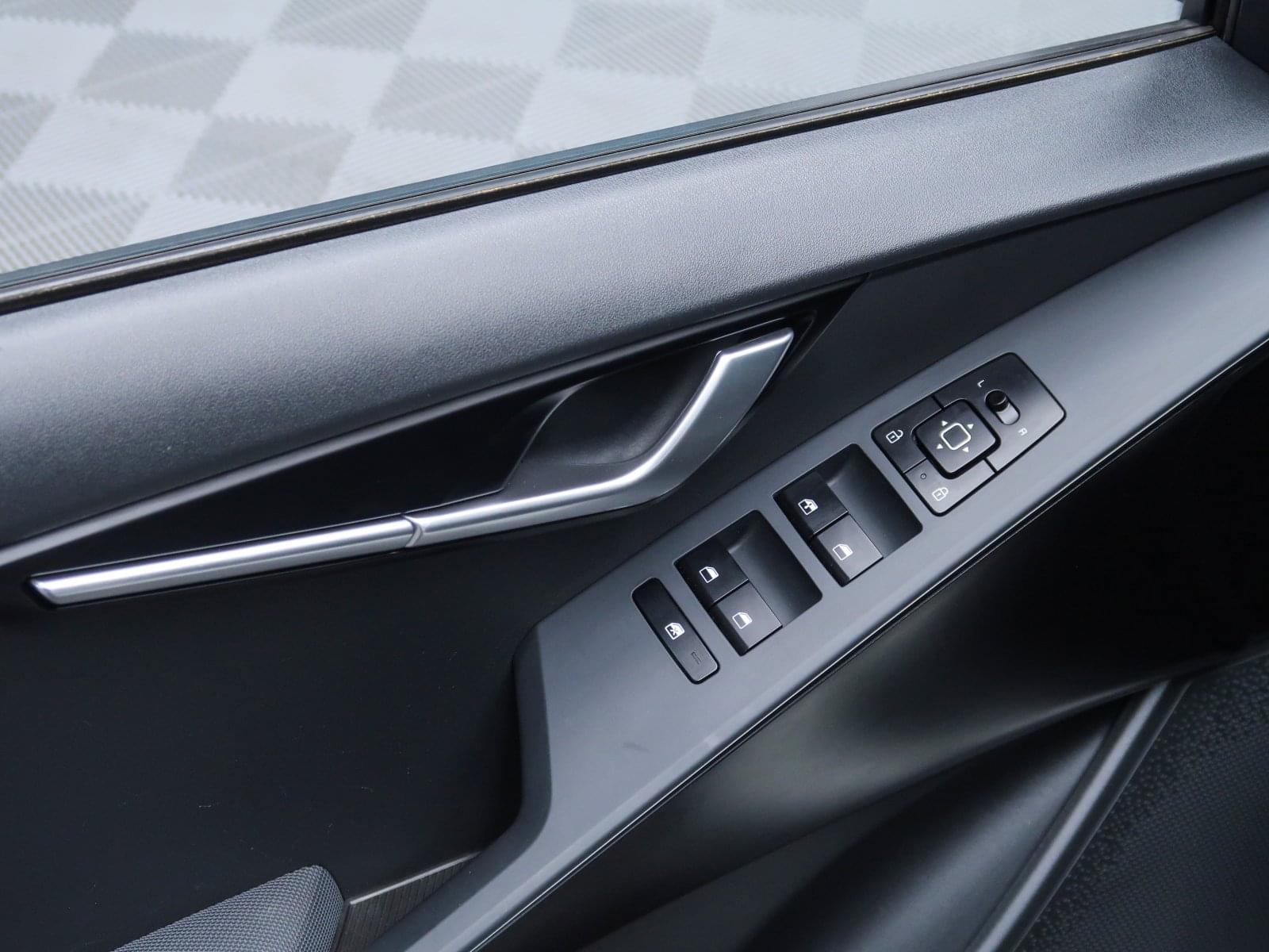 KIA NIRO CROSSOVER 1.6 GDI HEV 141CV 29 