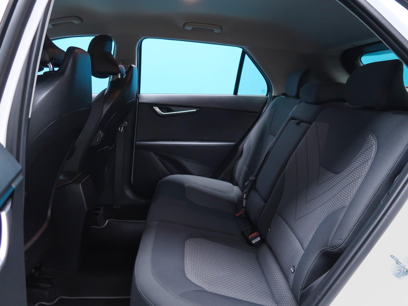 KIA NIRO CROSSOVER 1.6 GDI HEV 141CV 22 