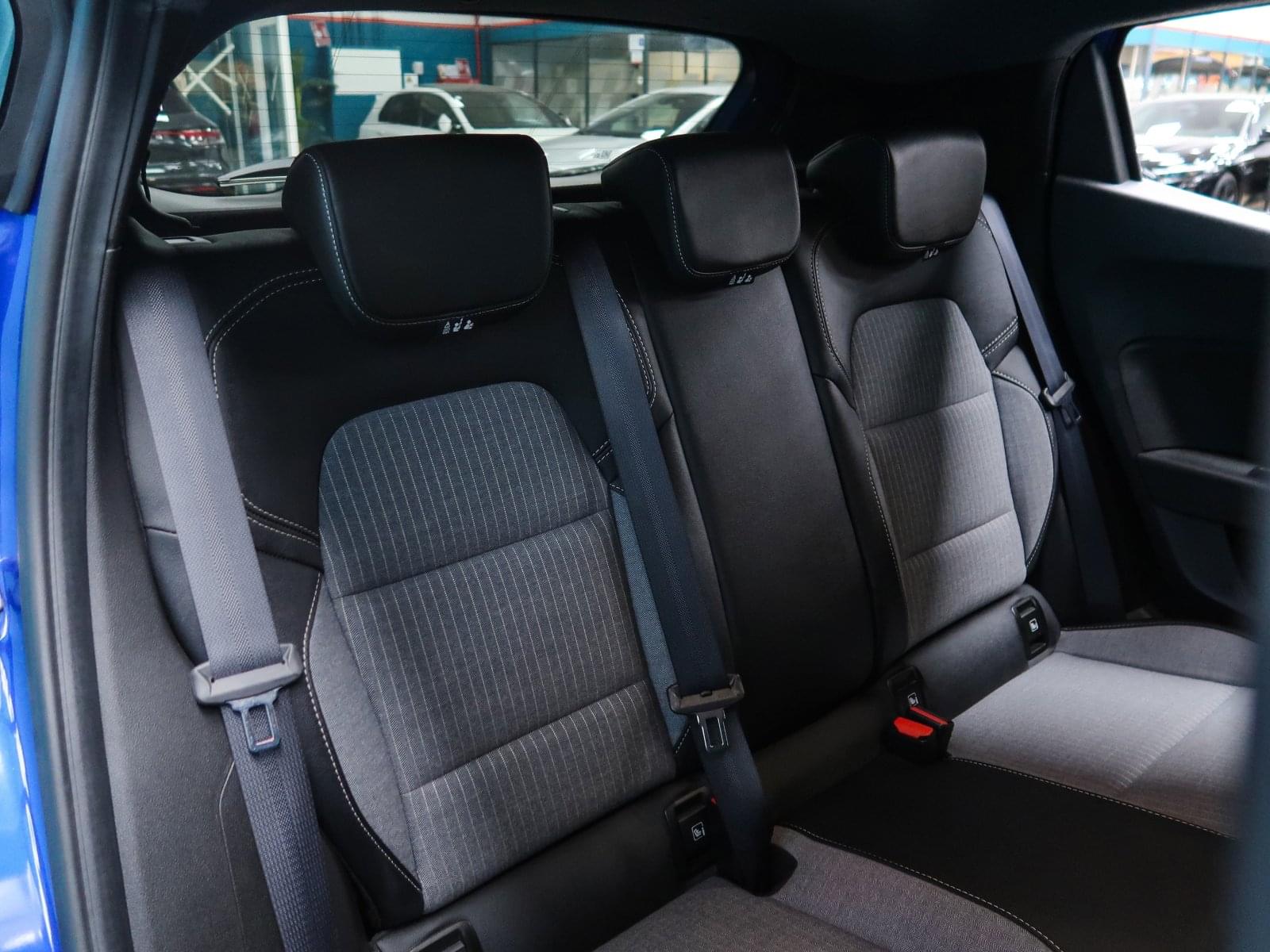 RENAULT CLIO TECHNO TCE 90 23 