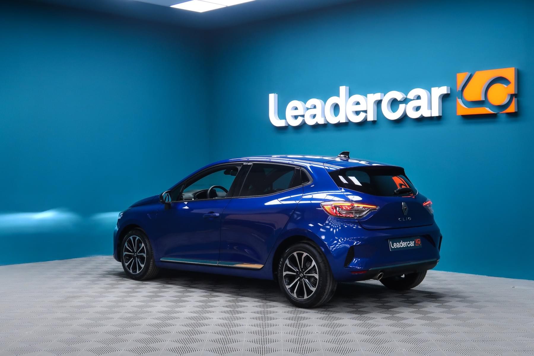 RENAULT CLIO TECHNO TCE 90 13 