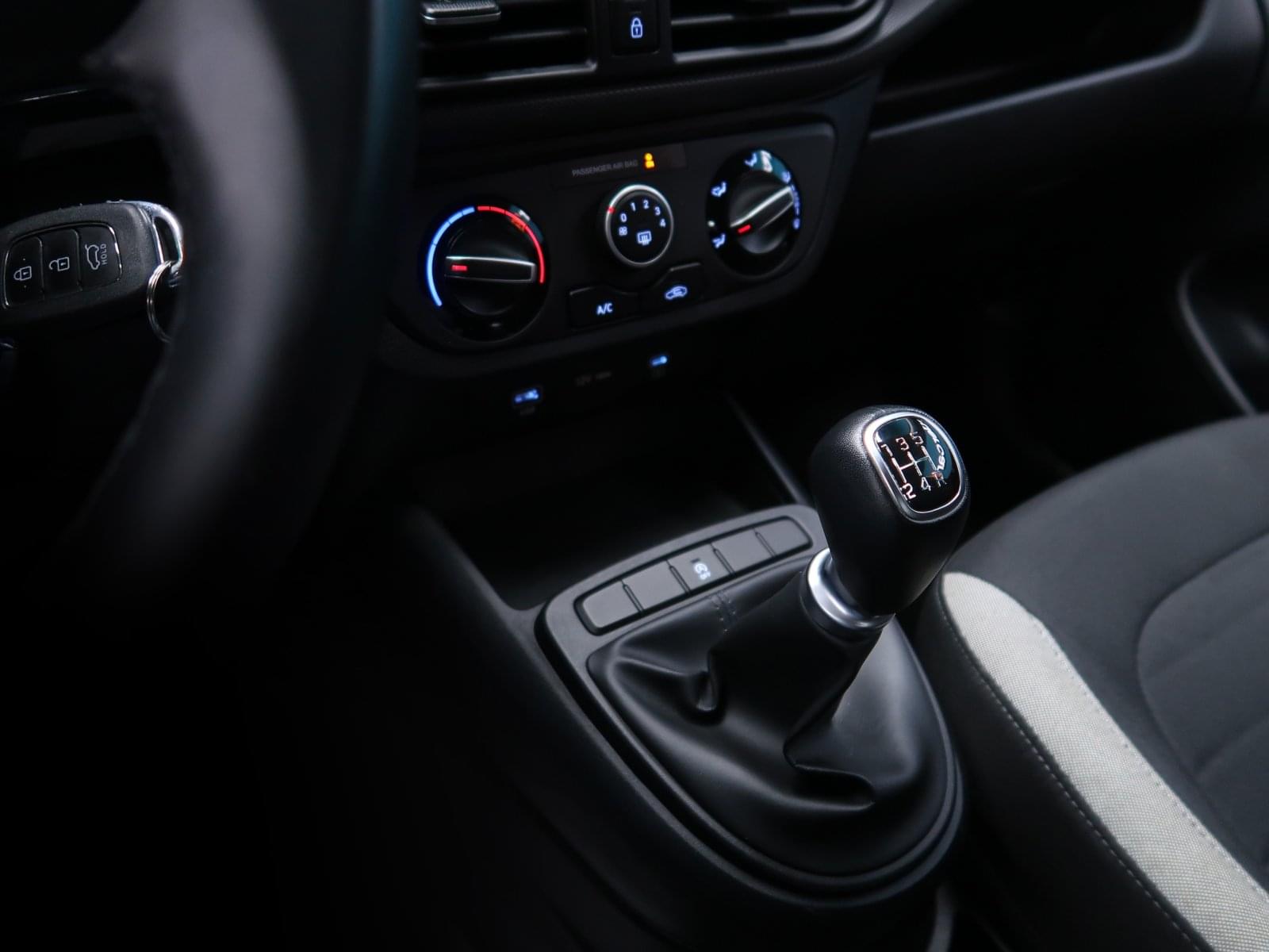 HYUNDAI I10 1.0 KLASS 67CV 39 