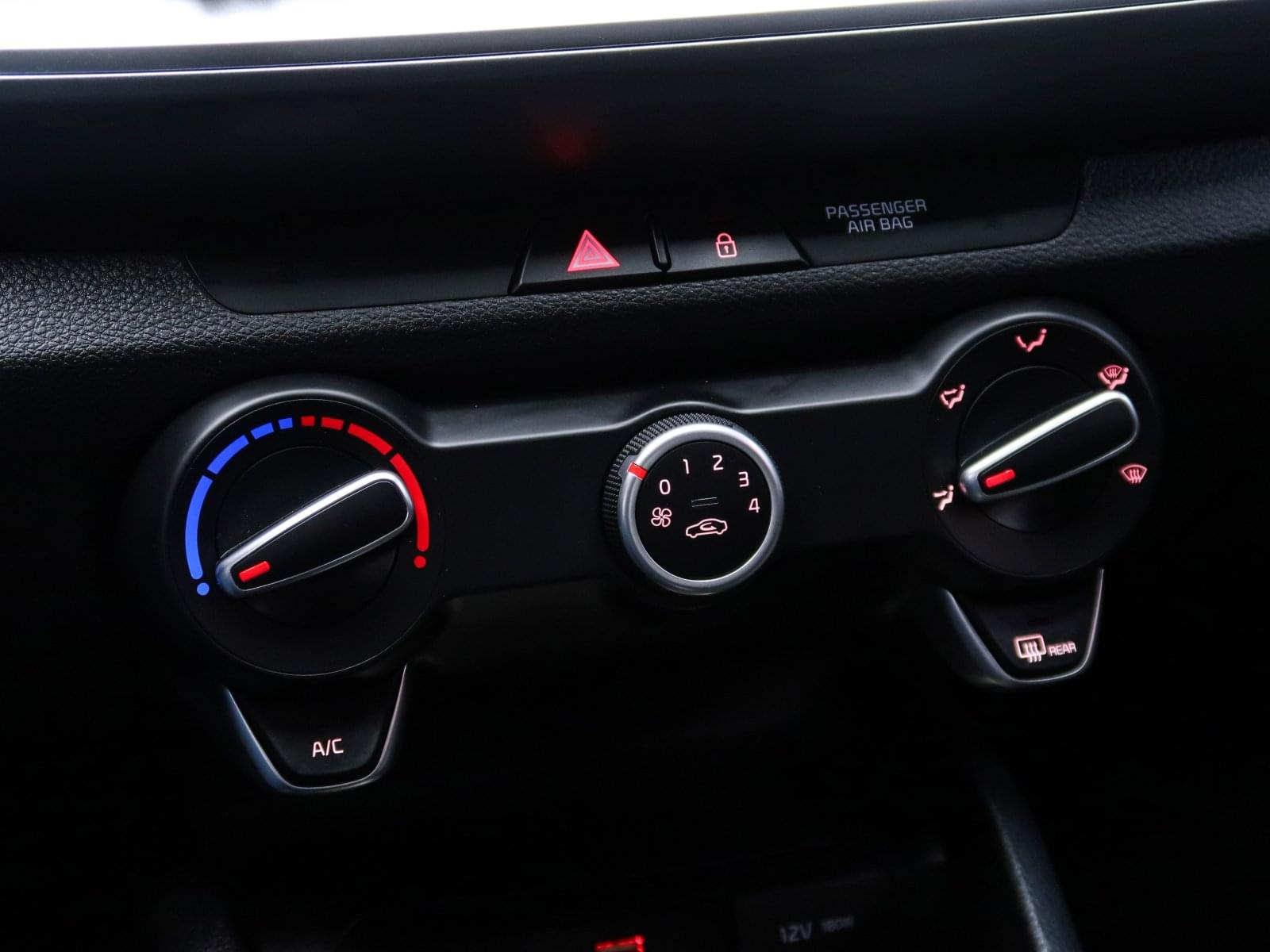 KIA STONIC T-GDI 100CV CONCEPT 36 