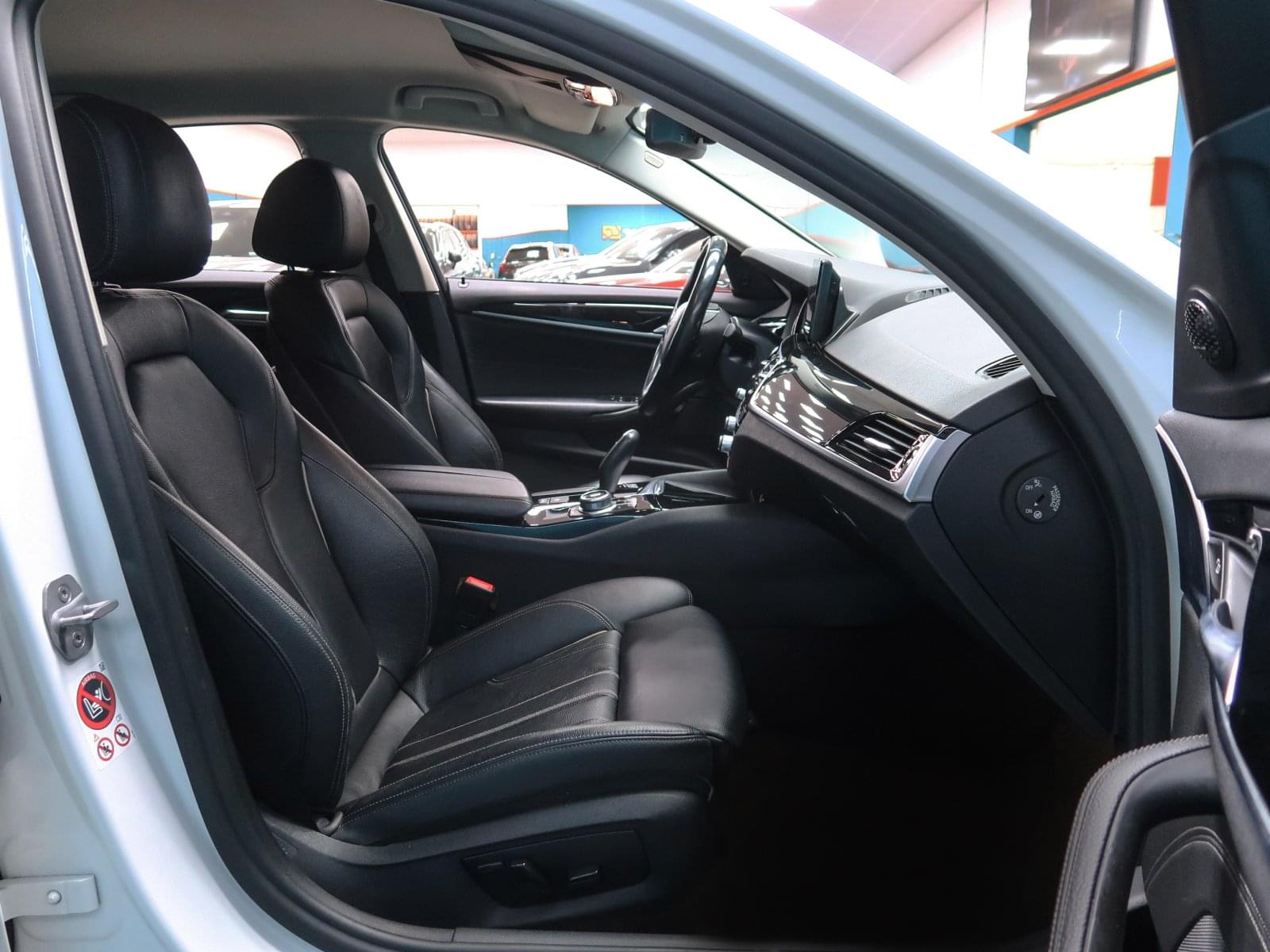 BMW SERIE 5 530DA SPORTLINE 265CVS 28