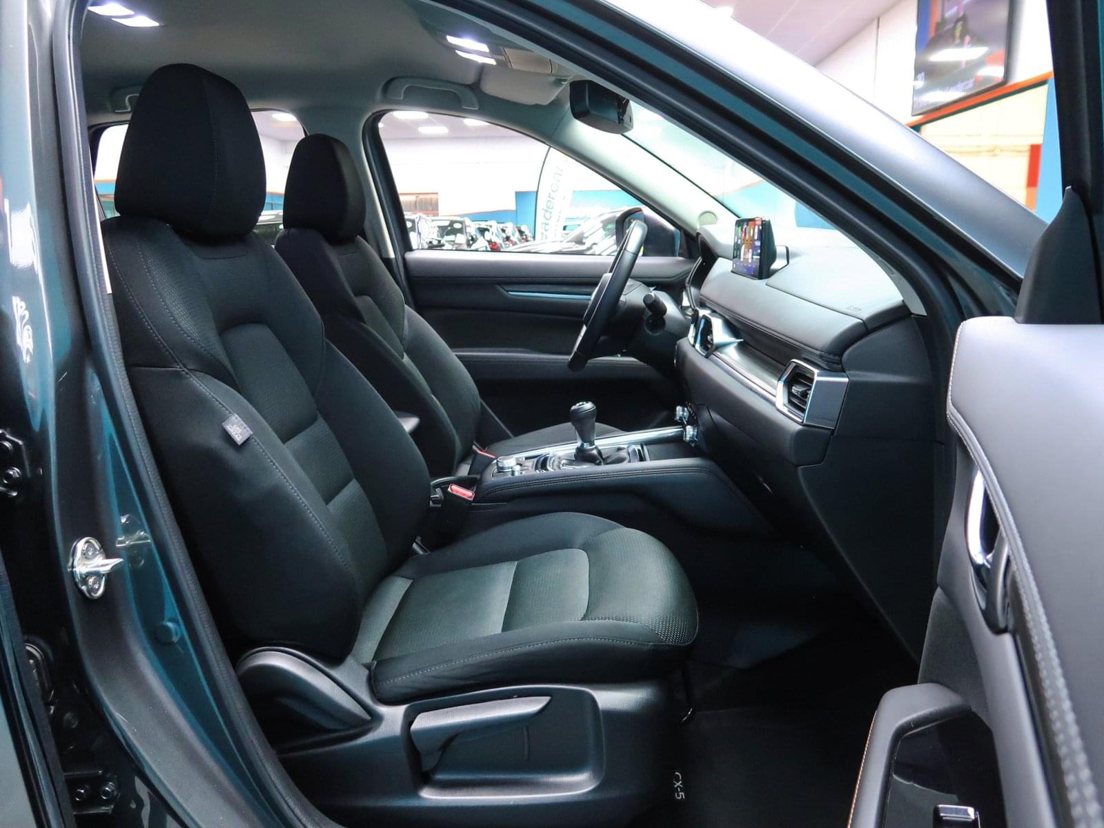 MAZDA CX-5 2.0G 121KW ZENITH 165CV 27 