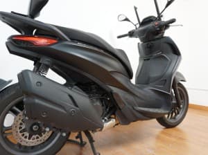 PIAGGIO BEVERLY 400 S 2023 de segunda mano