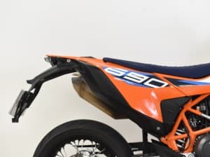 KTM 690 SMC R 2023 de segunda mano