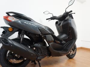 YAMAHA NMAX 125 (KM 0 - ENTREGA INMEDIATA) 2024 de segunda mano