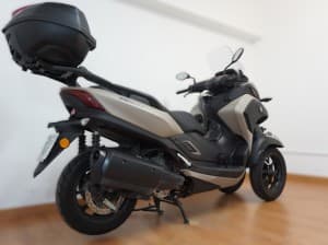 YAMAHA TRICITY 300 2023 de segunda mano